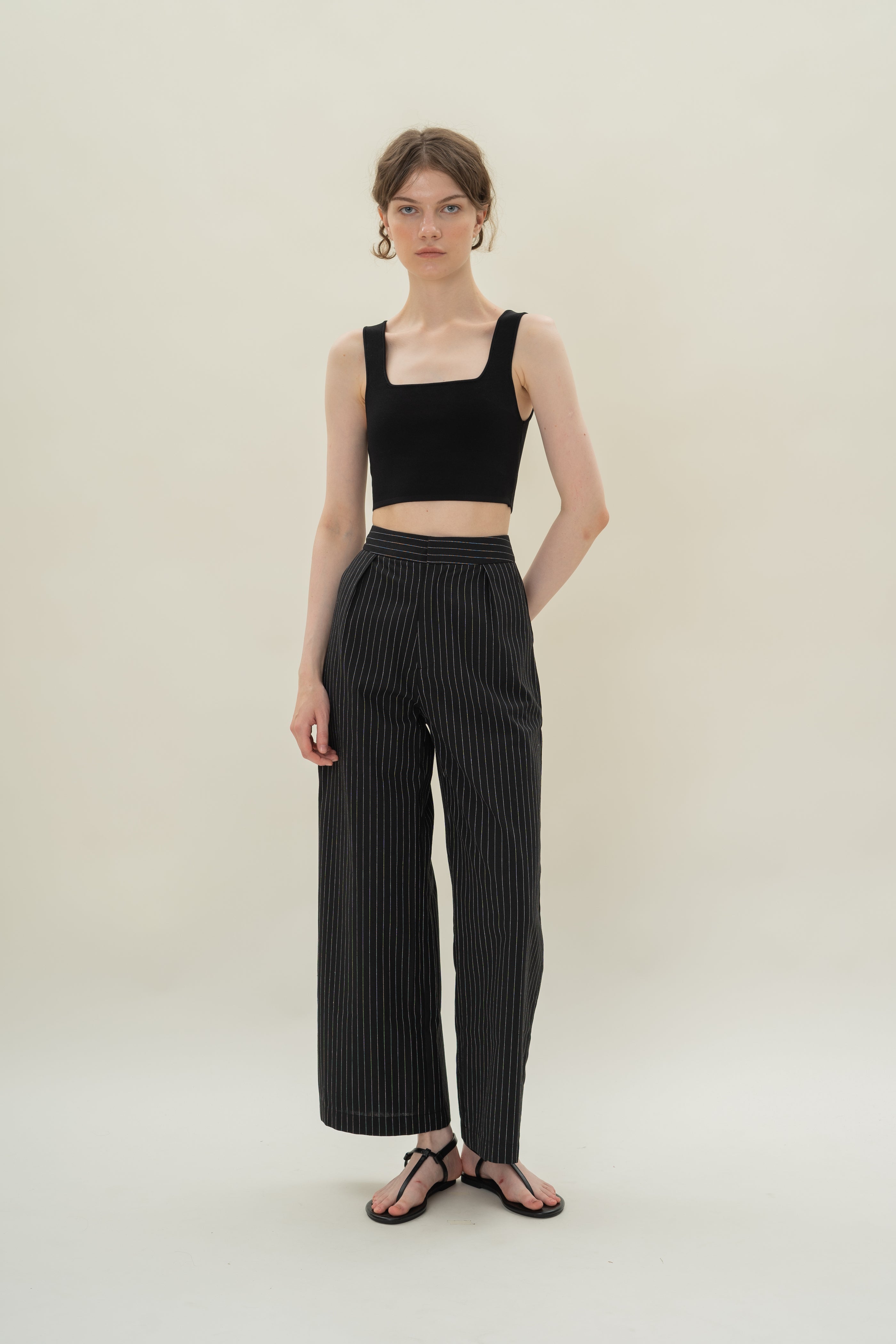 Pleated Linen Blend Trousers in Black Stripes