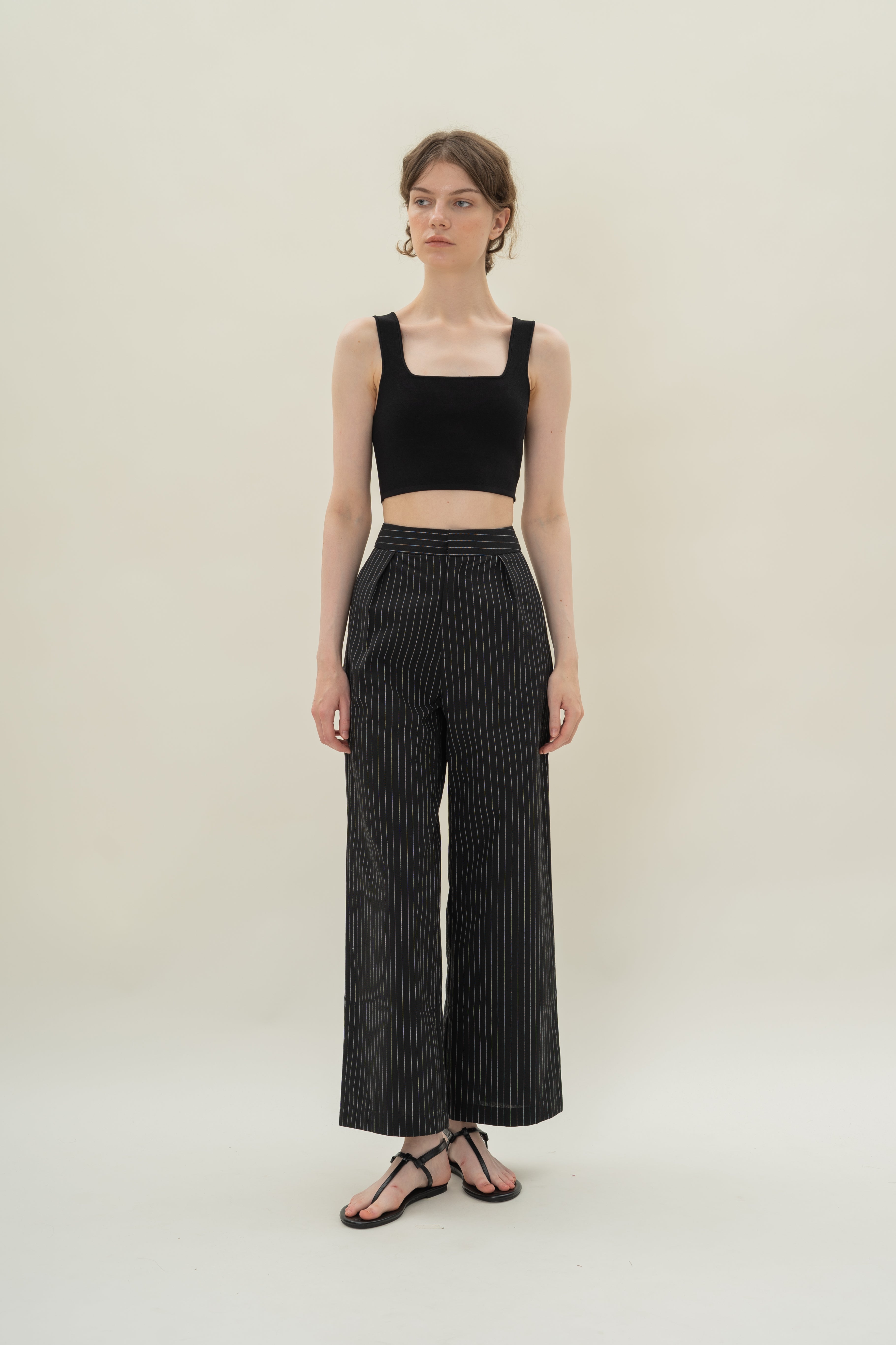 Pleated Linen Blend Trousers in Black Stripes