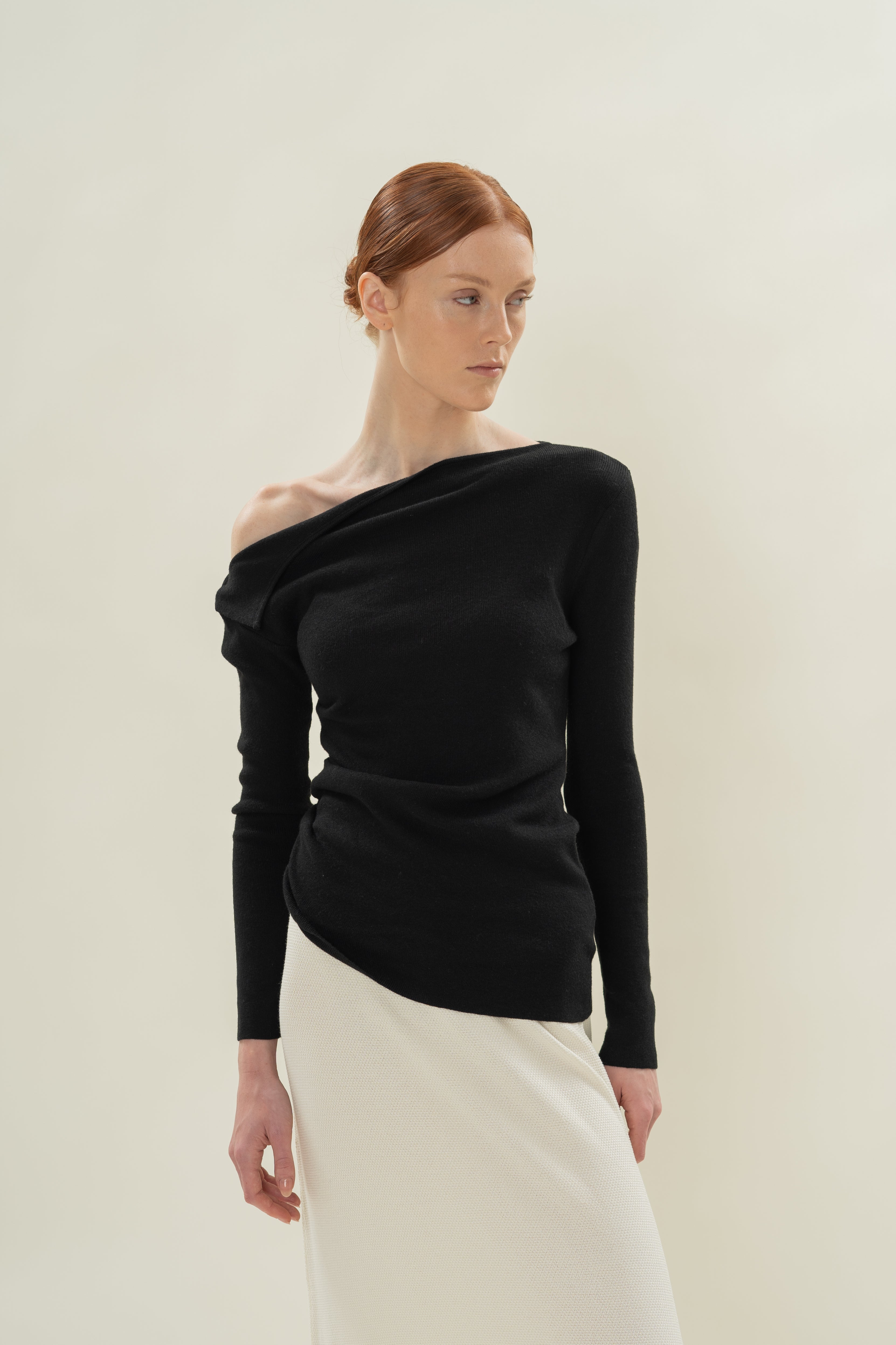 Foldover Neckline Long Sleeve Knit Top in Black