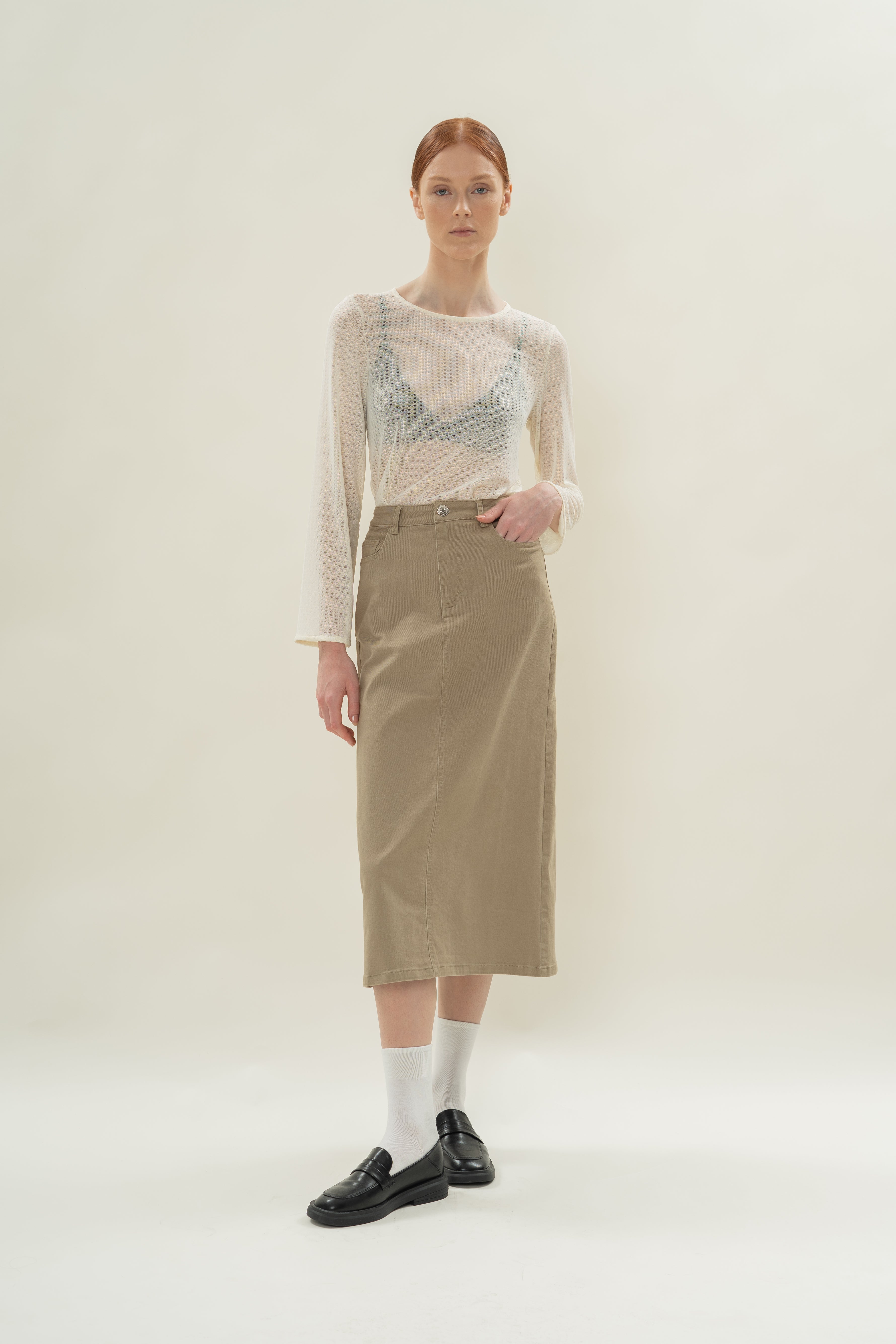 Stretch-Mesh Long Sleeved Top in Eggnog
