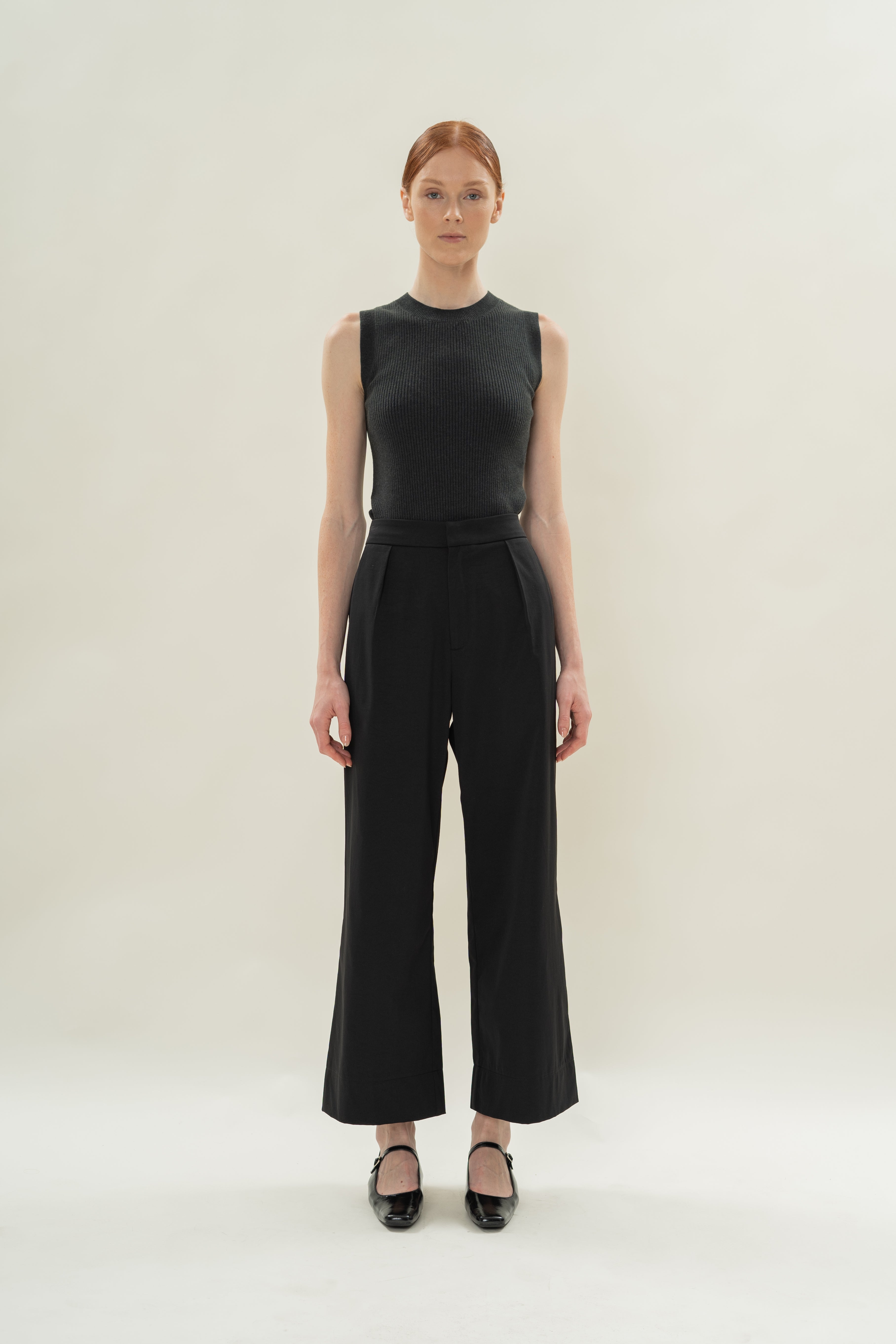 Pleated Straight Trousers in Black