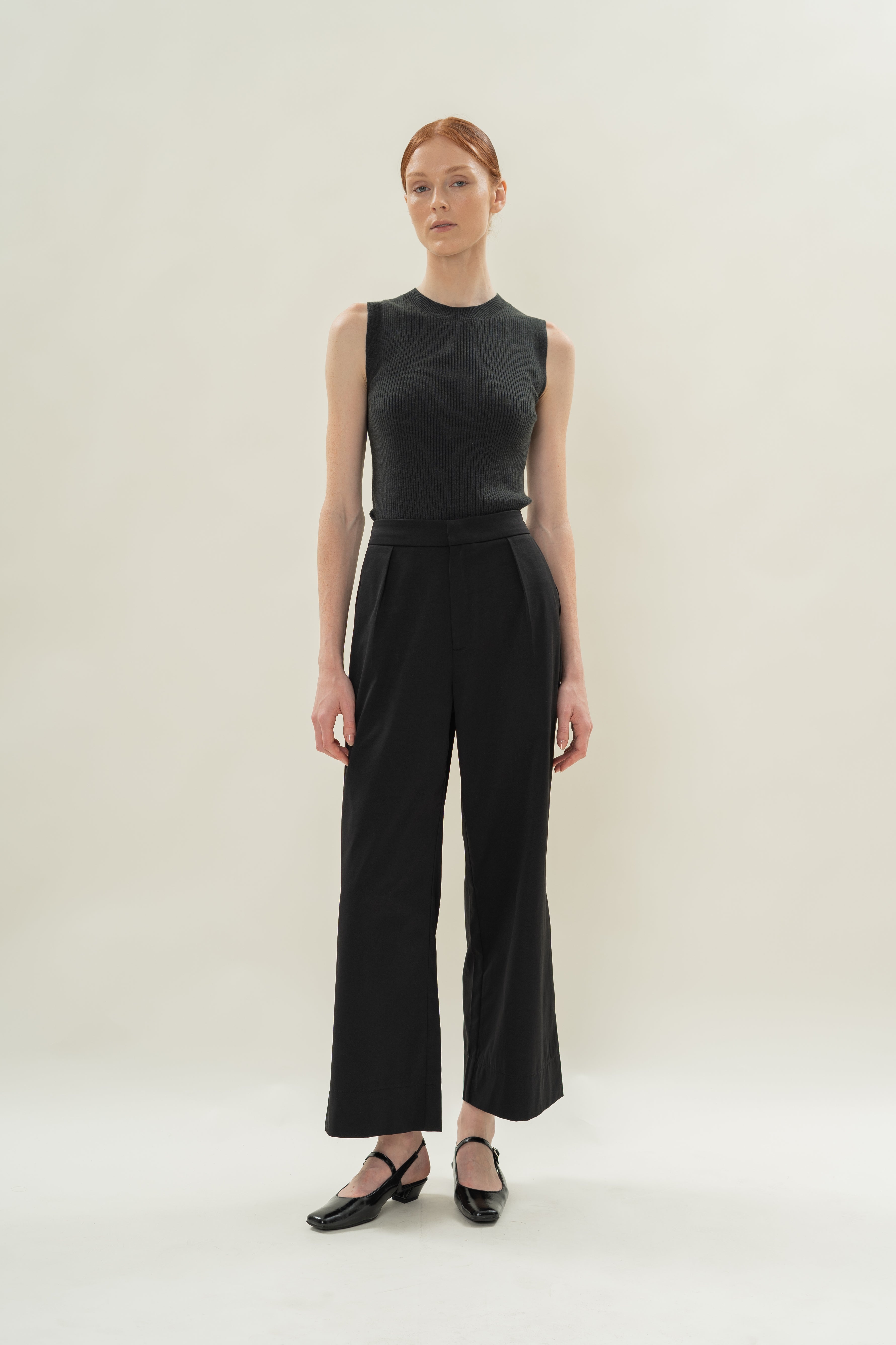 Pleated Straight Trousers in Black