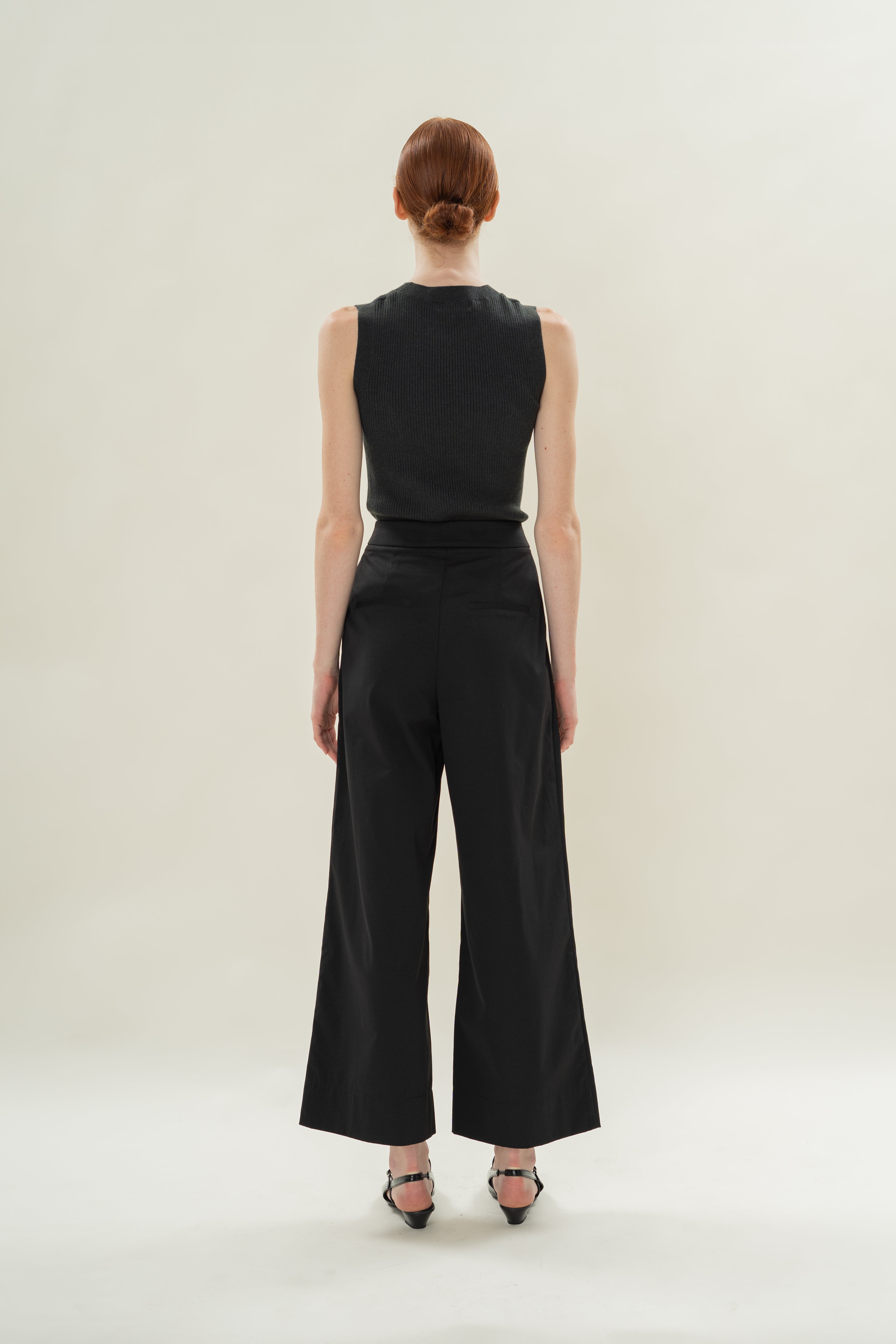 Pleated Straight Trousers in Black