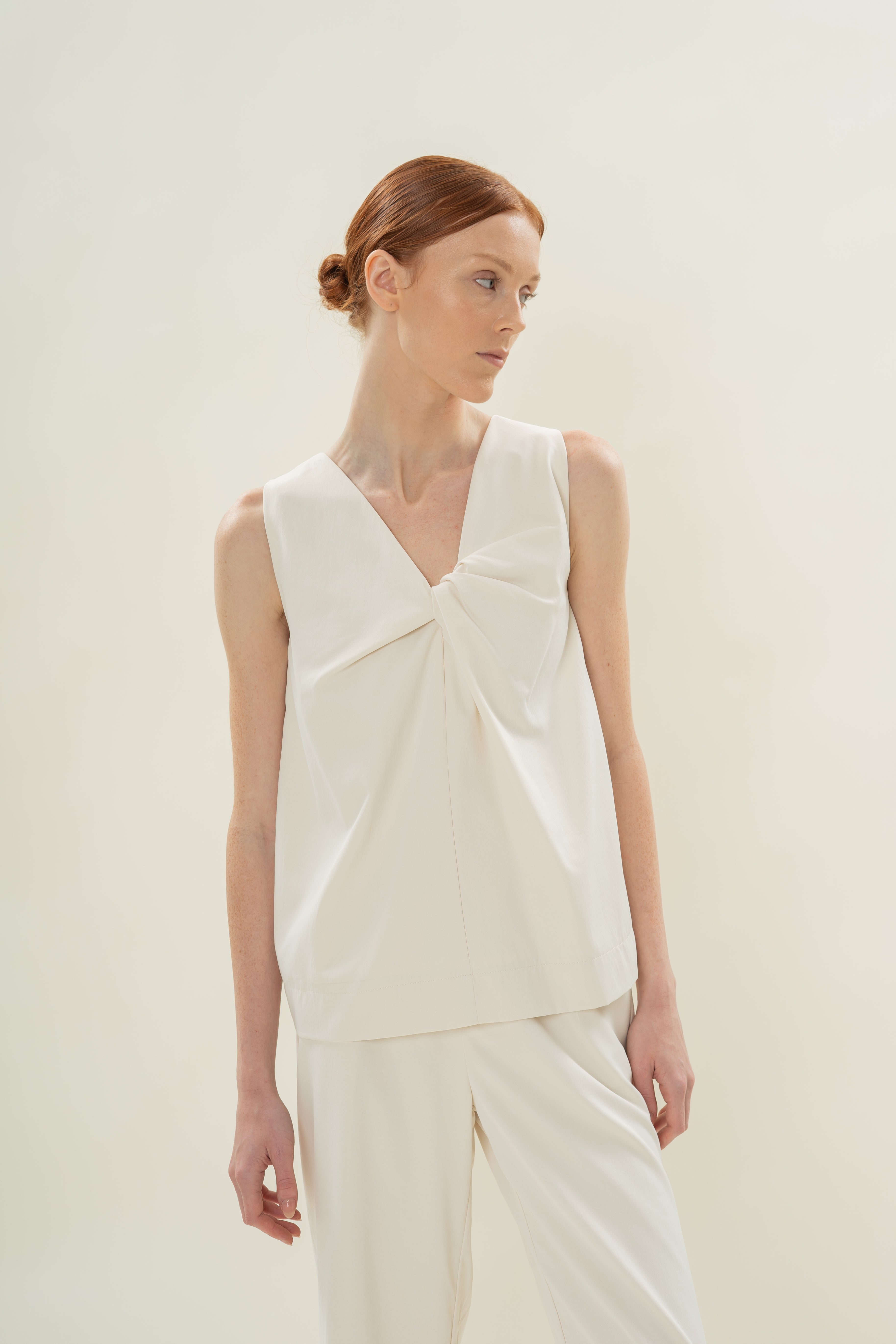 Reversible Sleeveless Top With Knotted Neckline in Natural