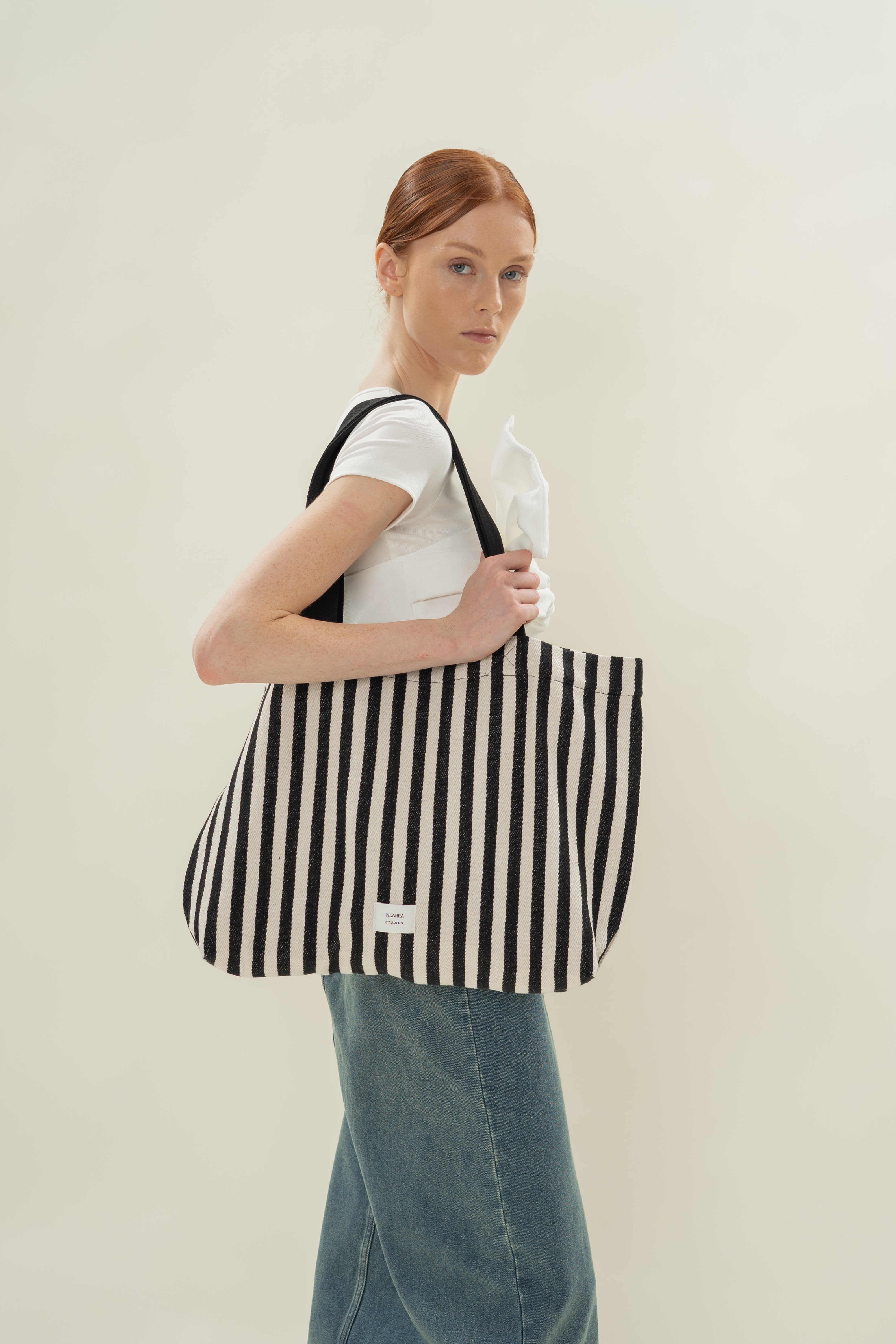 Essential Canvas Tote in Stripe