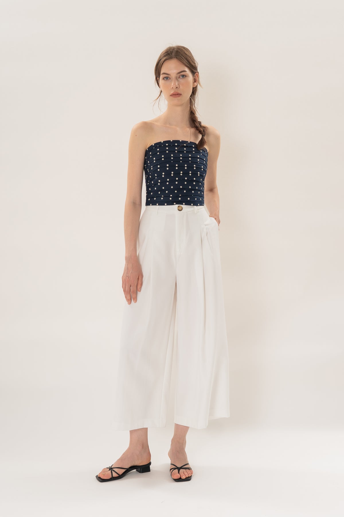 Petite Linear Pleat Wide-Leg Trousers in White