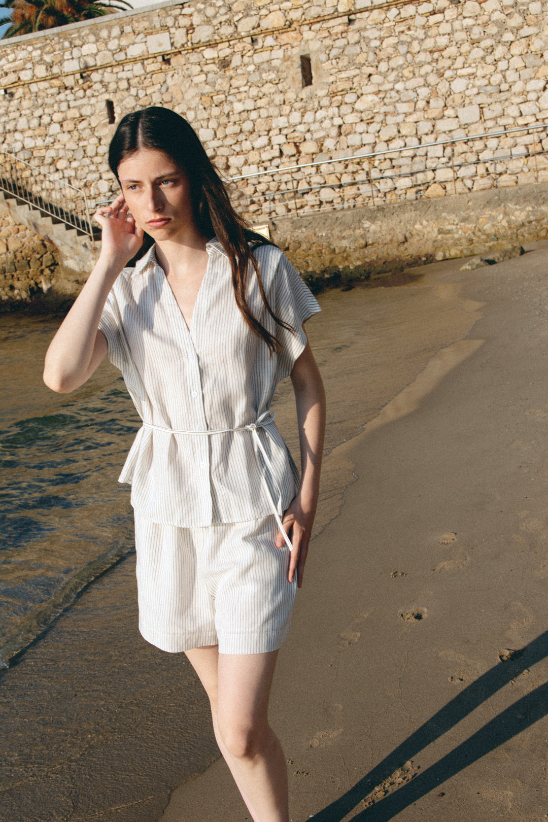 Linen Relaxed Gathered Waist Shorts in White Stripes