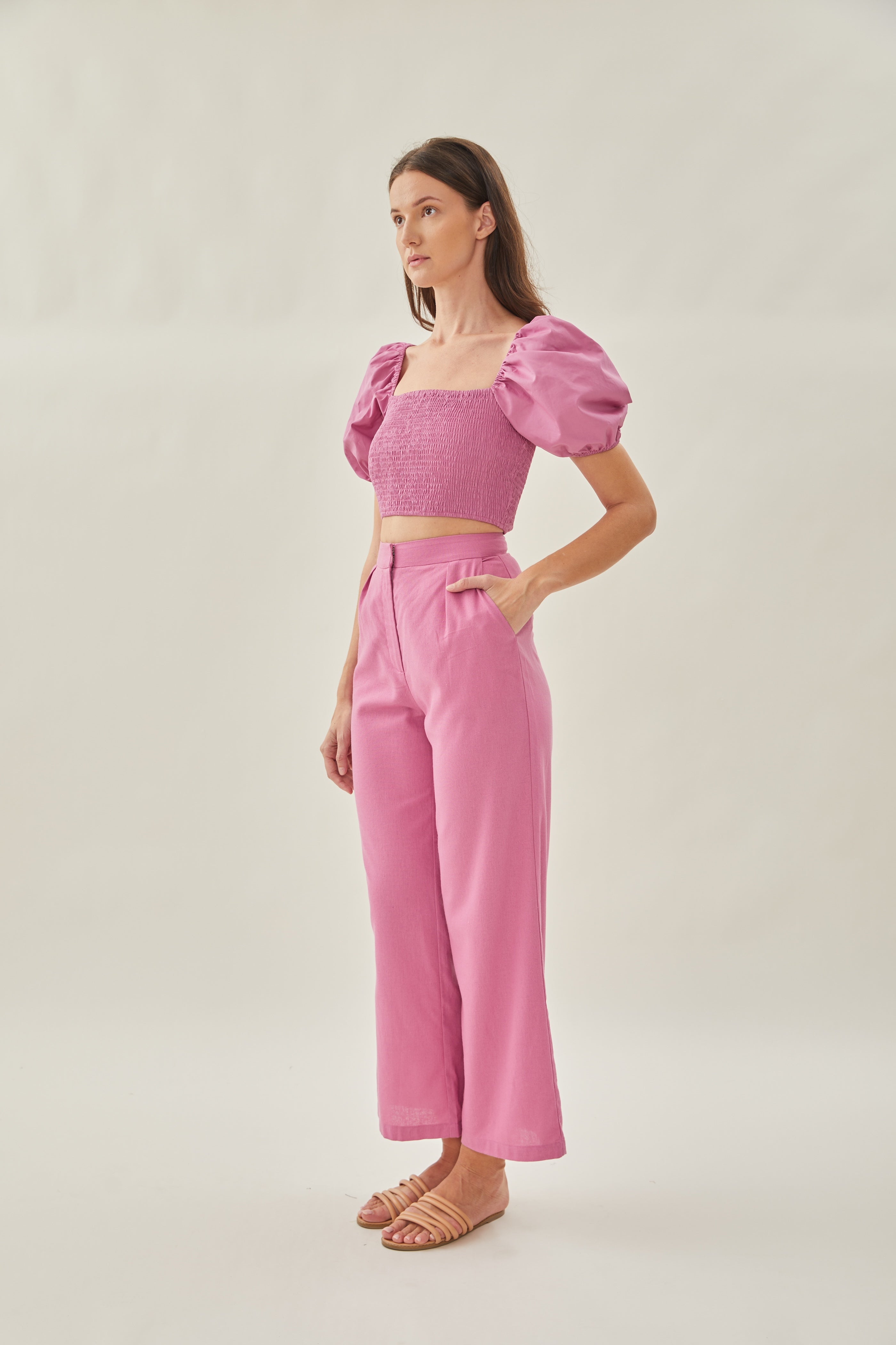 Puffed Sleeved Shirred Cropped Top in Hibiscus