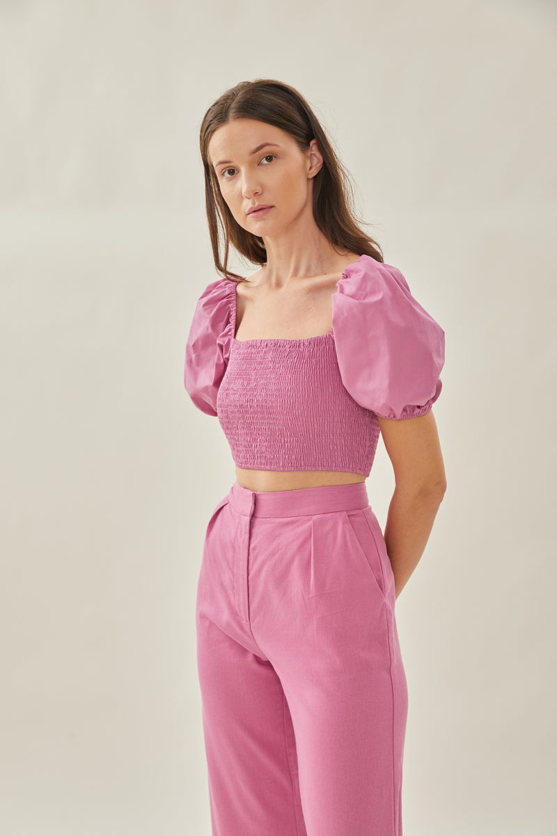 Puffed Sleeved Shirred Cropped Top in Hibiscus