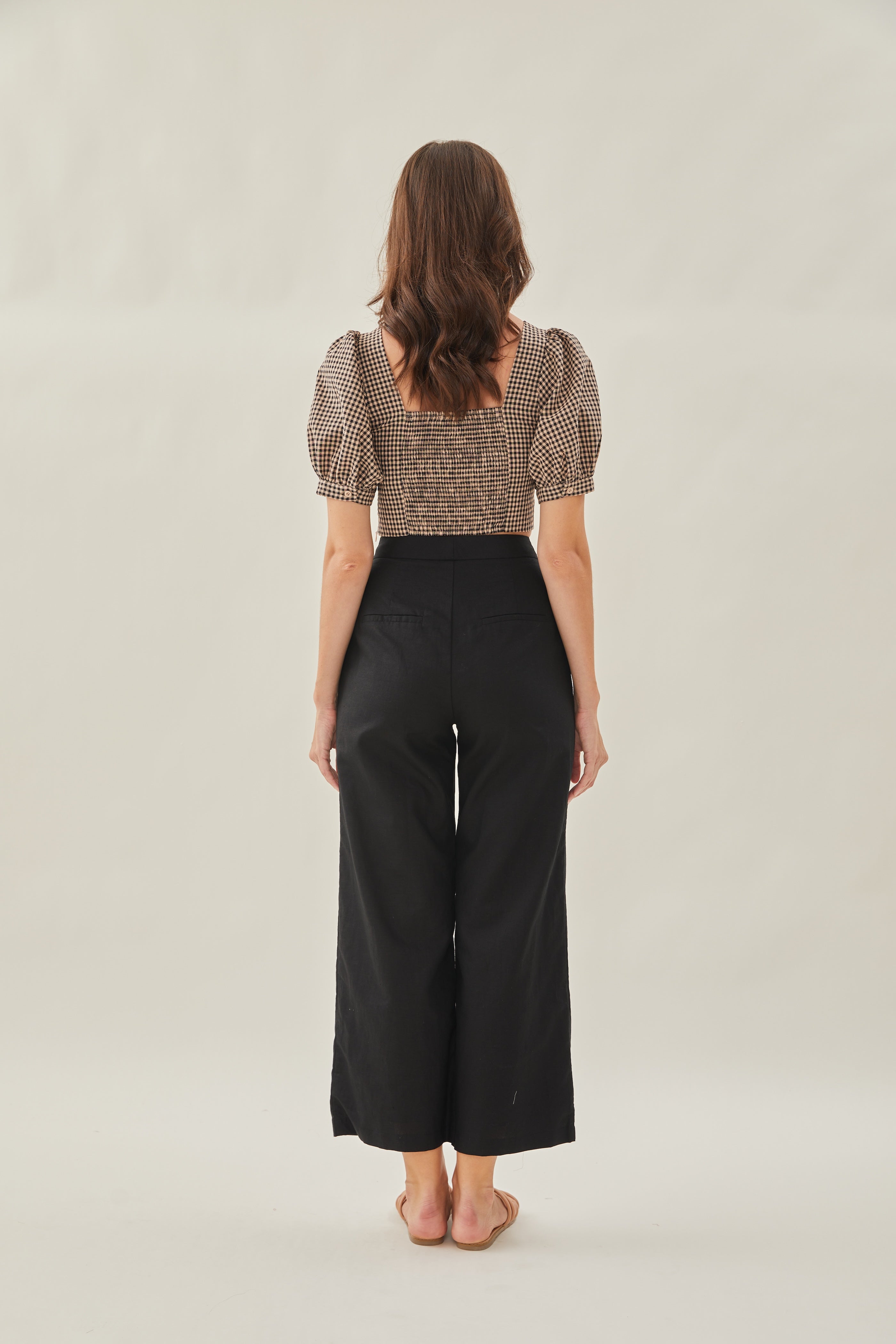 Cropped Puffed Sleeved Top in Fall