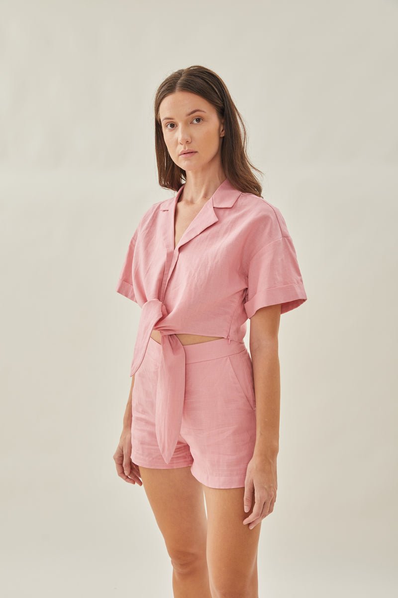 Knotted Shirt in Pink