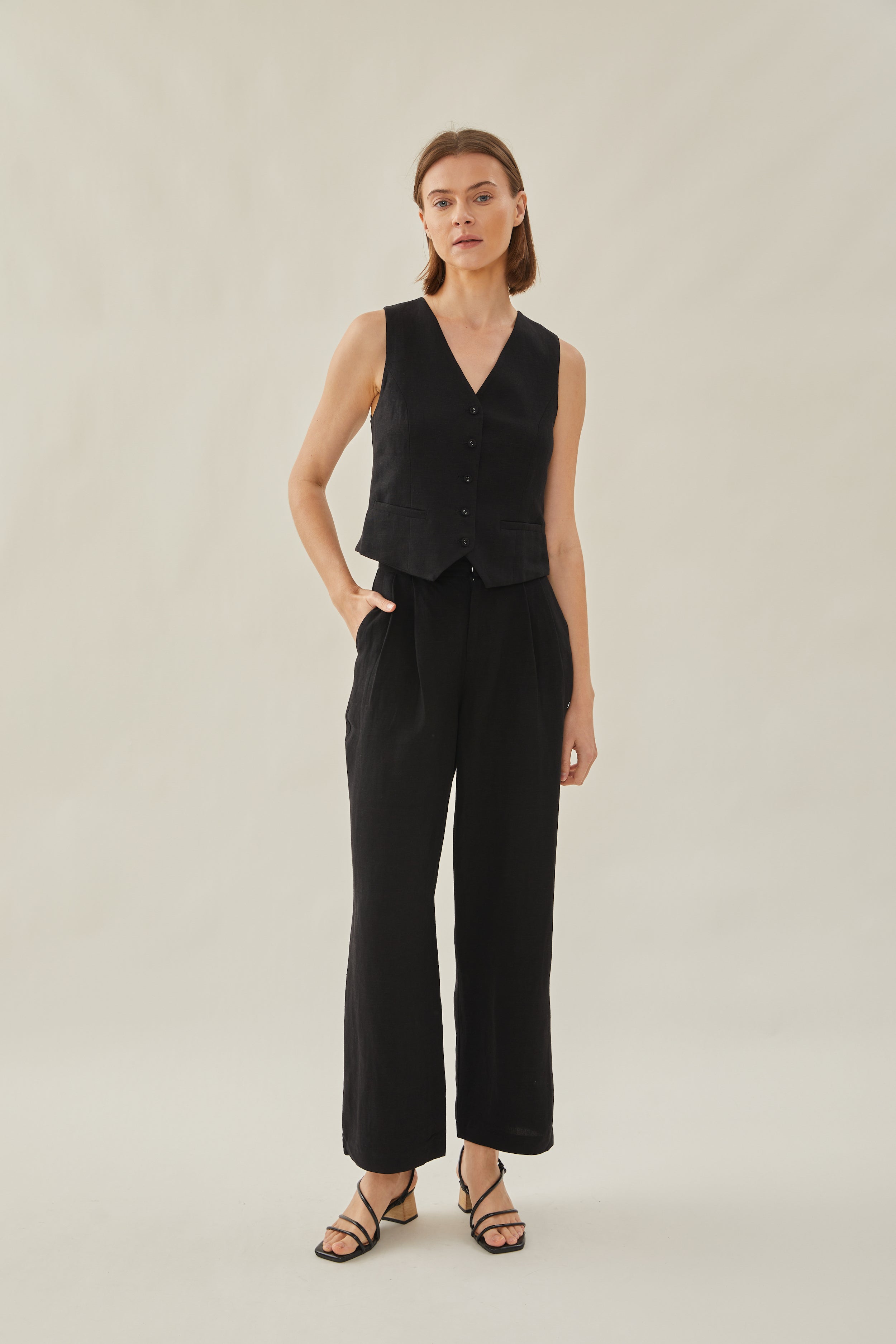 Linen Waistcoat in Black