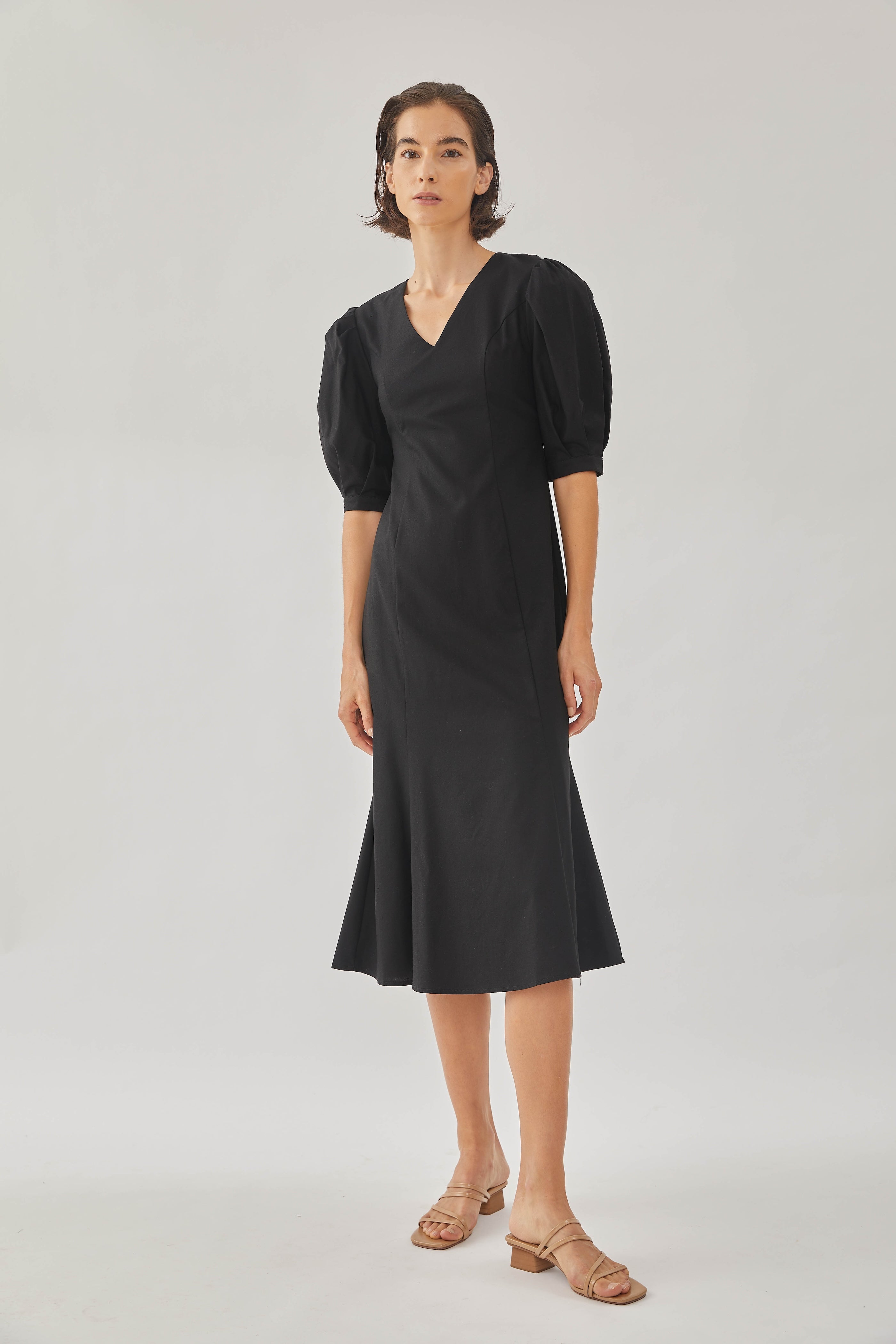 Linen Midi Dress in Black