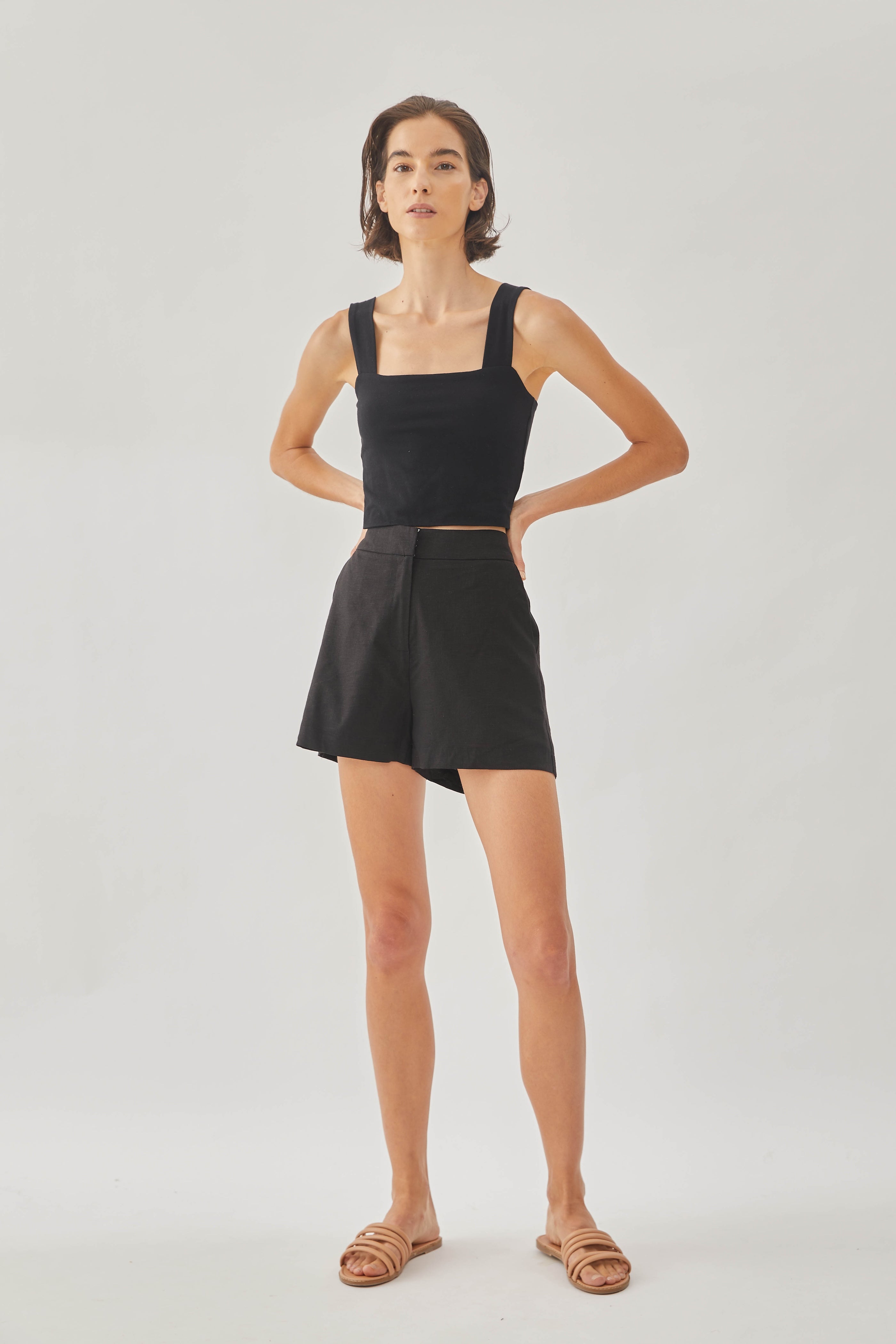 Classic Straight Neck Tank Top in Black (Sale)