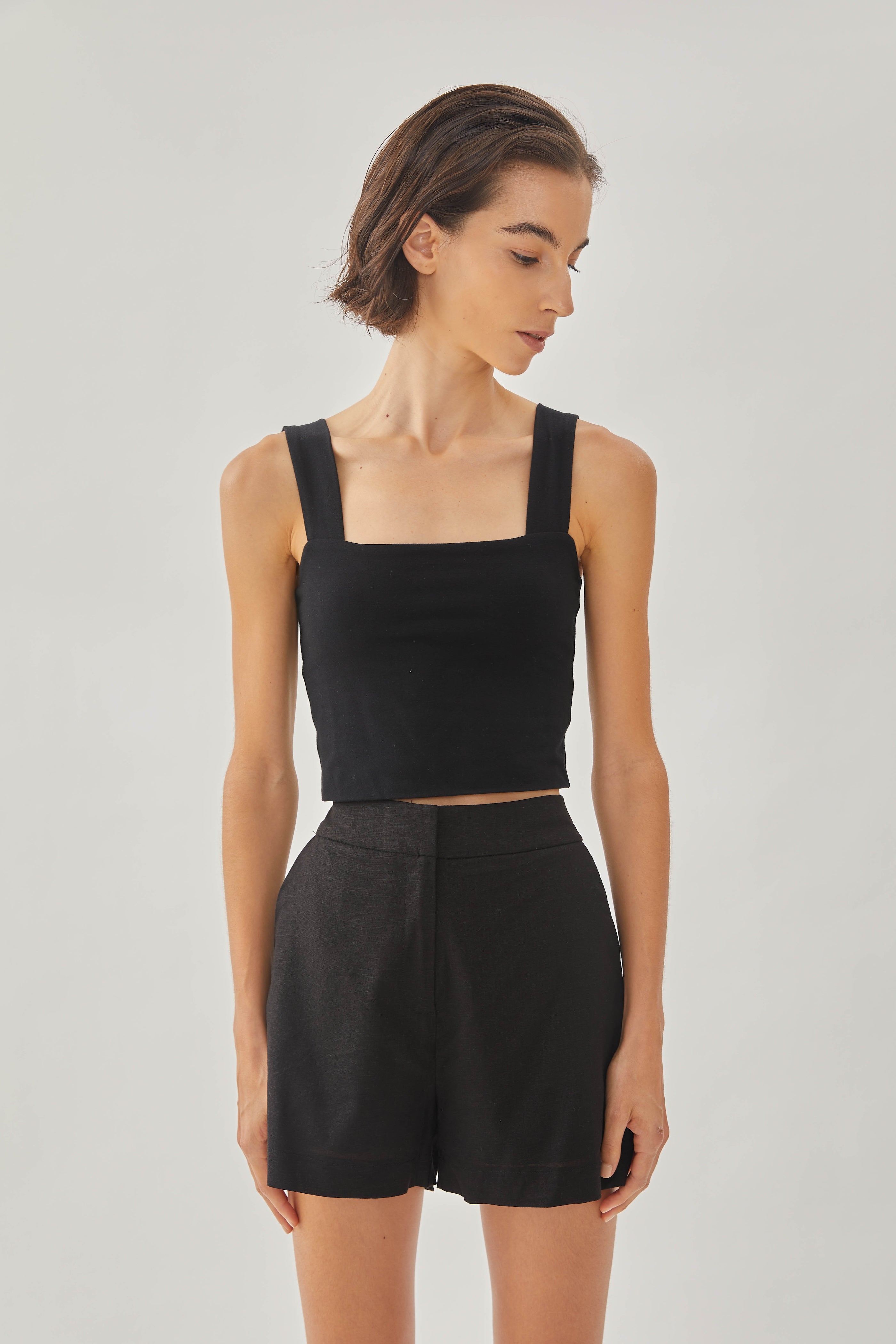 Classic Straight Neck Tank Top in Black (Sale)