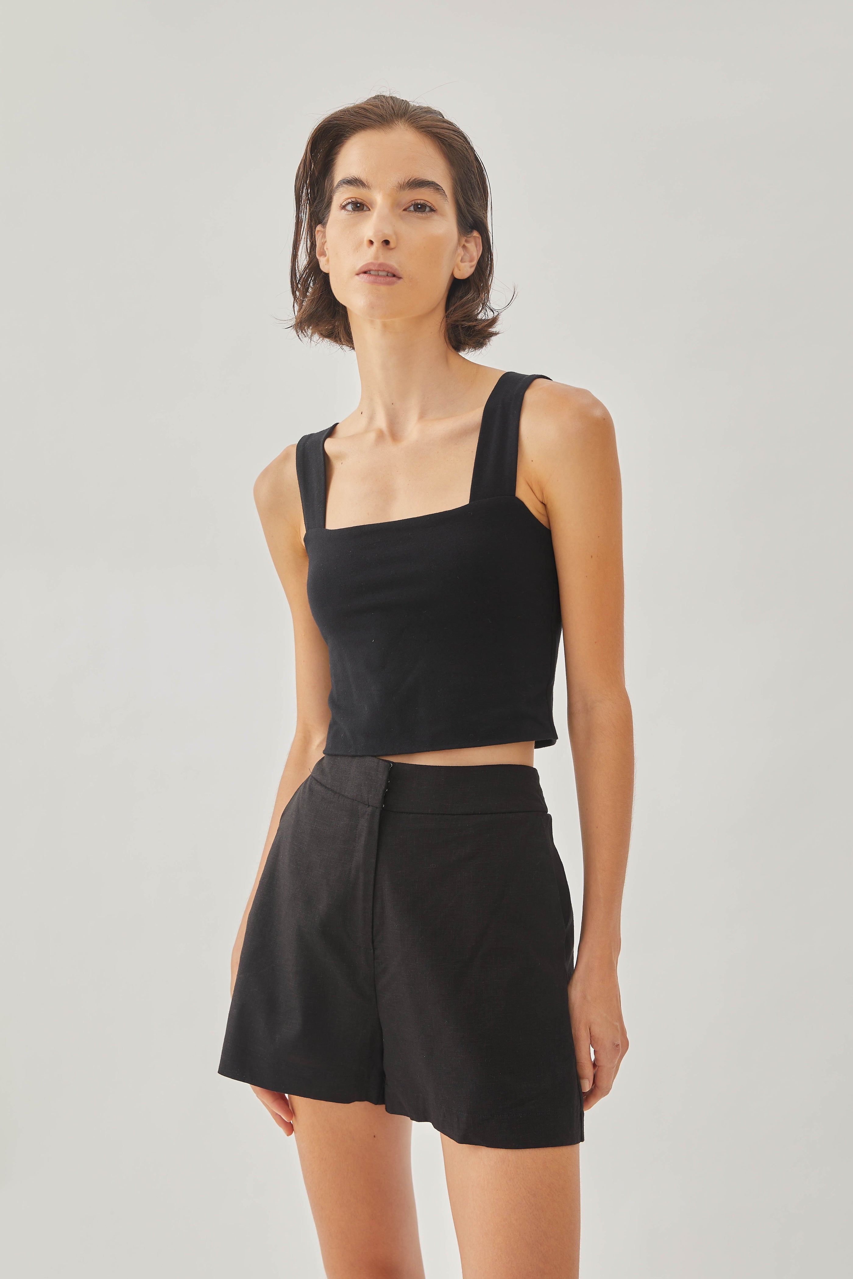 Classic Straight Neck Tank Top in Black (Sale)