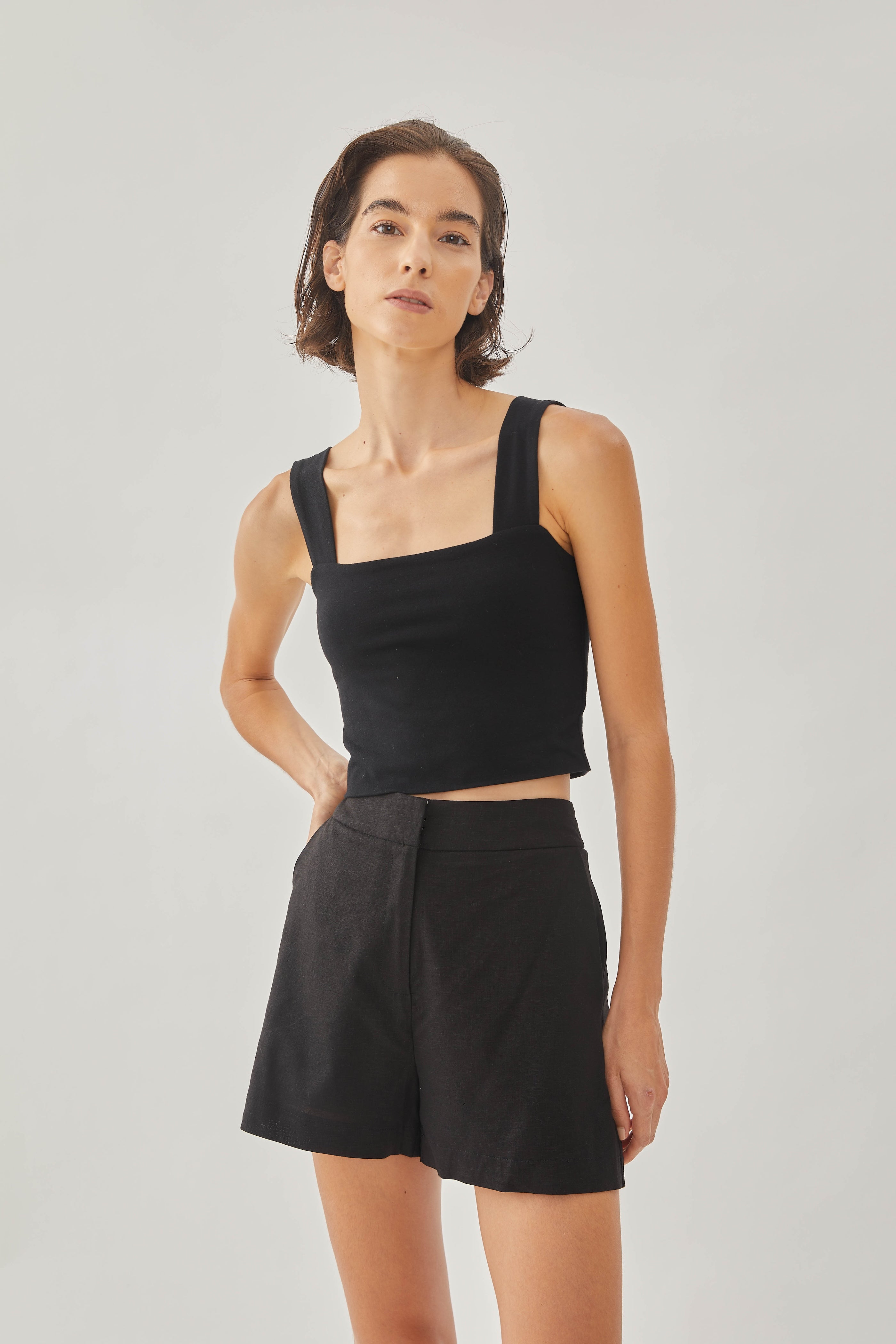 Classic Straight Neck Tank Top in Black (Sale)