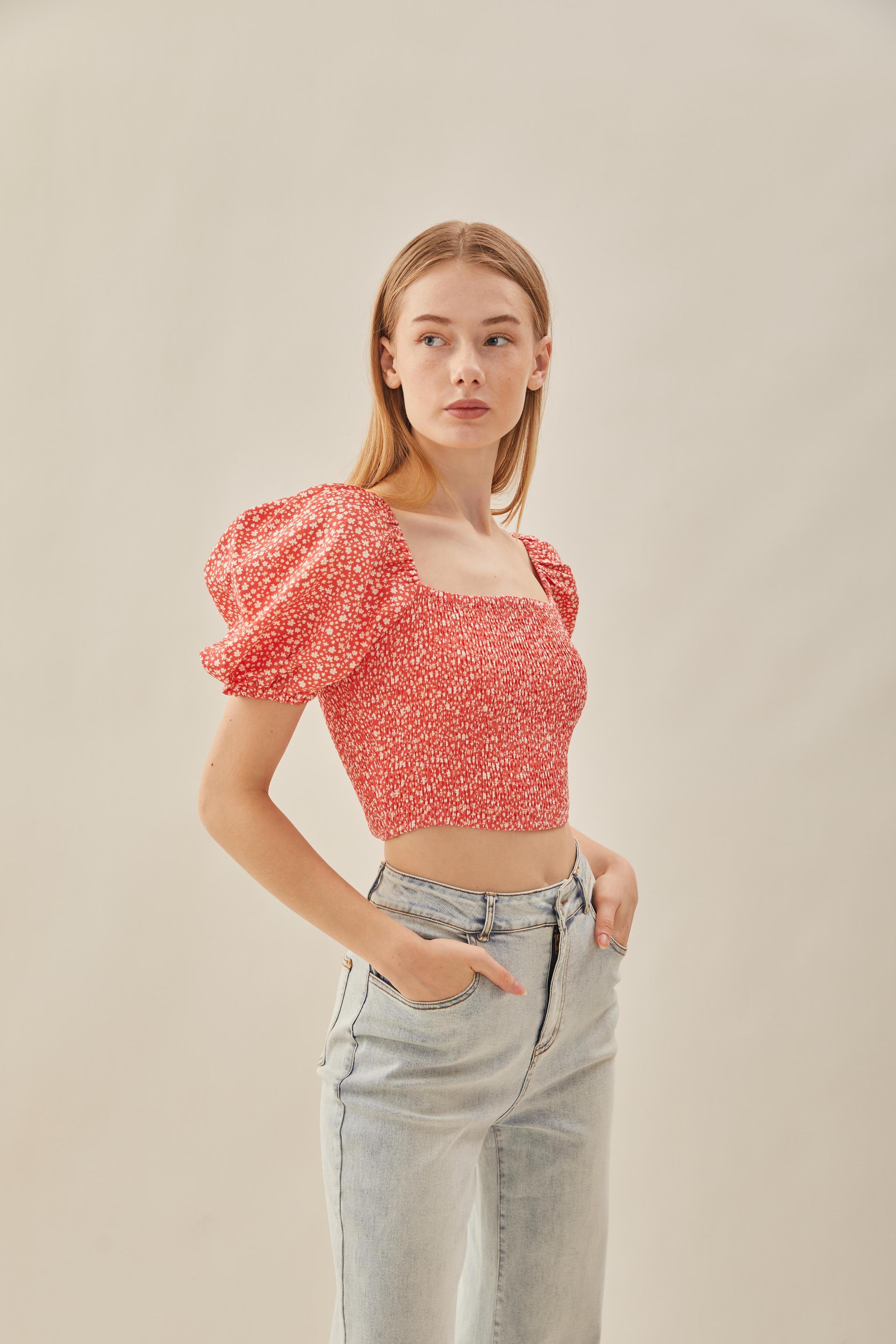 Puffed Sleeved Shirred Top in Red Bloom