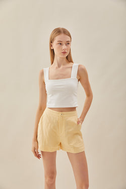 Relaxed Linen Shorts in Pale Yellow
