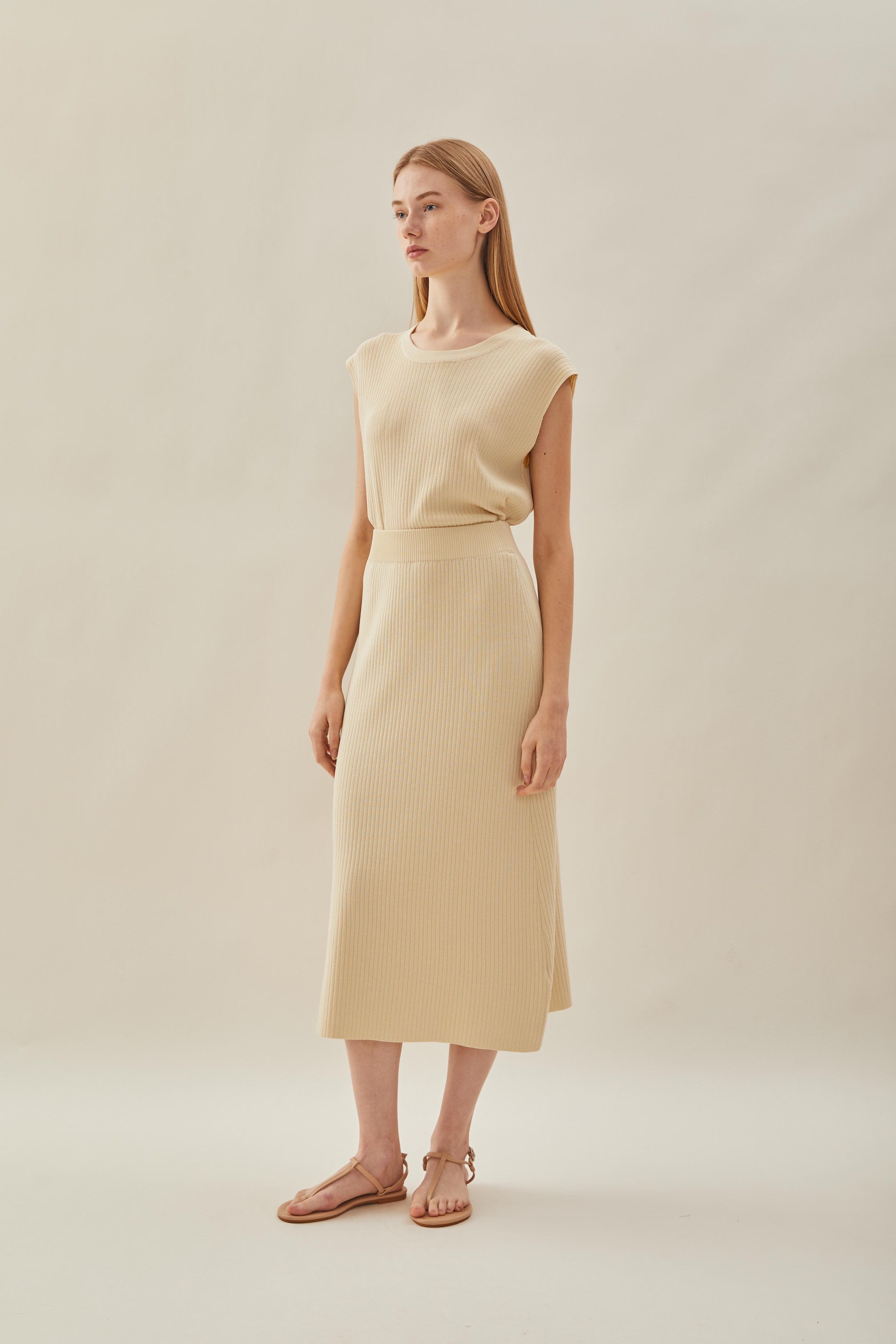Knitted Round Neck Sleeveless Top in Natural