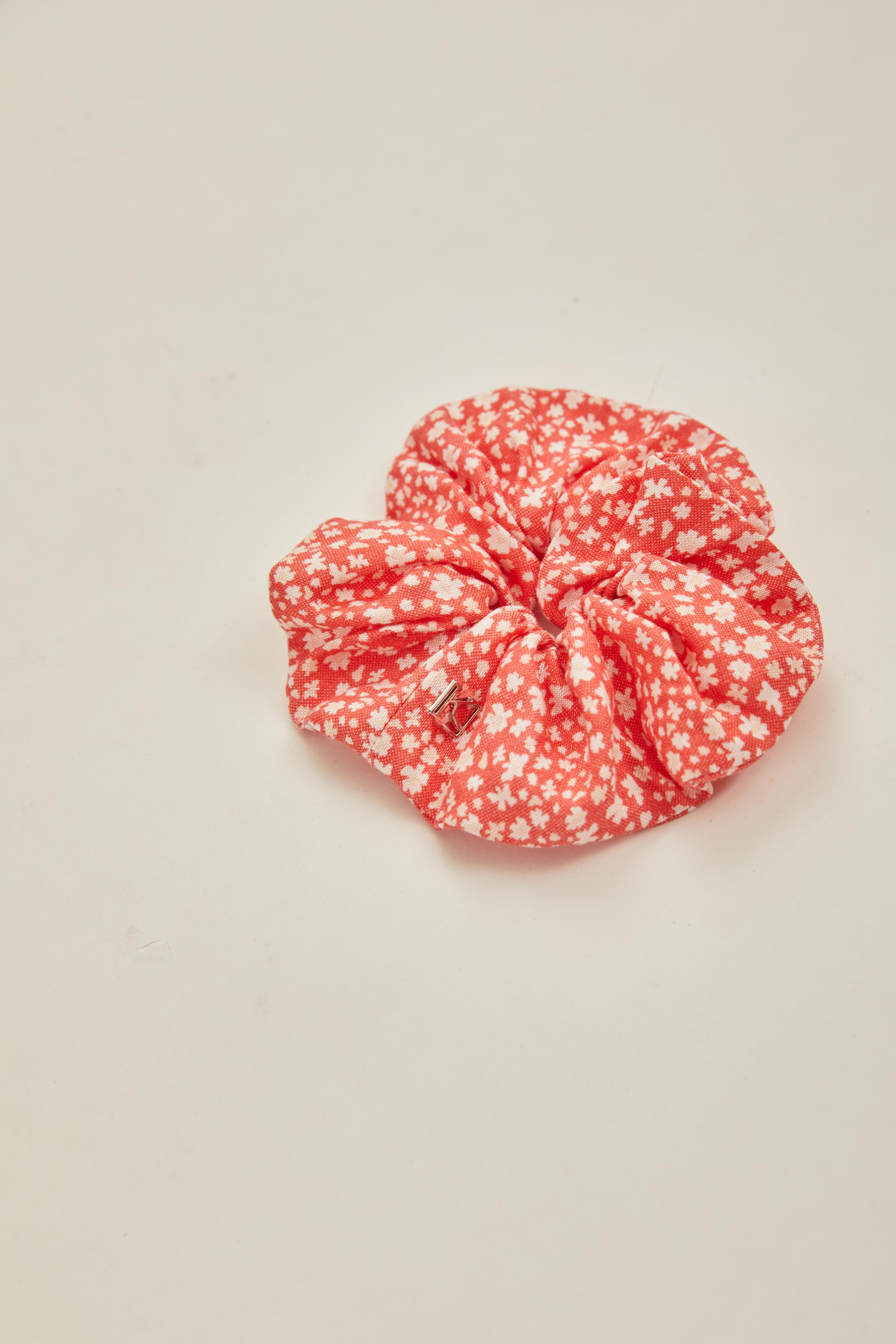 Cotton Scrunchie in Red Bloom