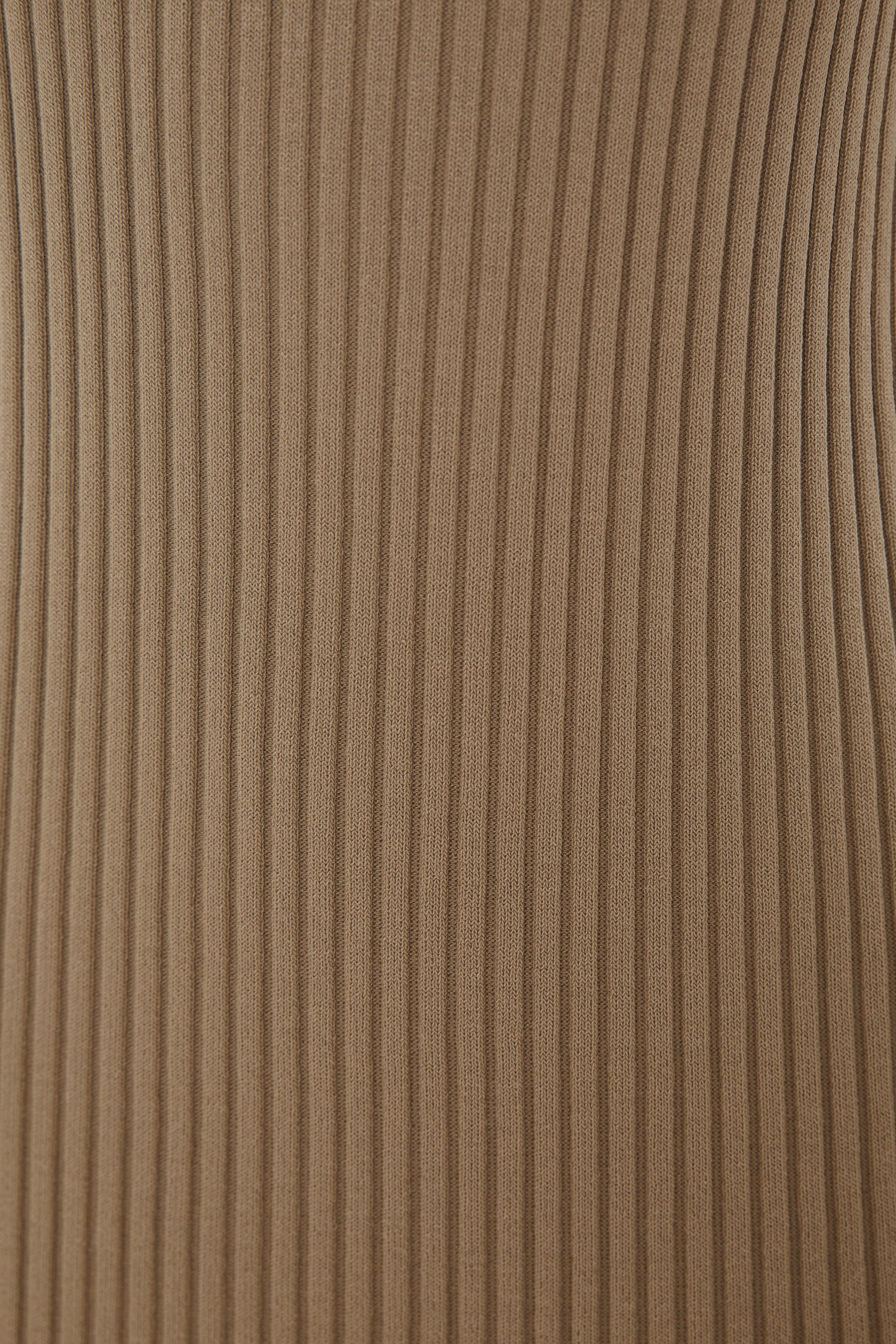 Boat Neck Knit Dress in Camel