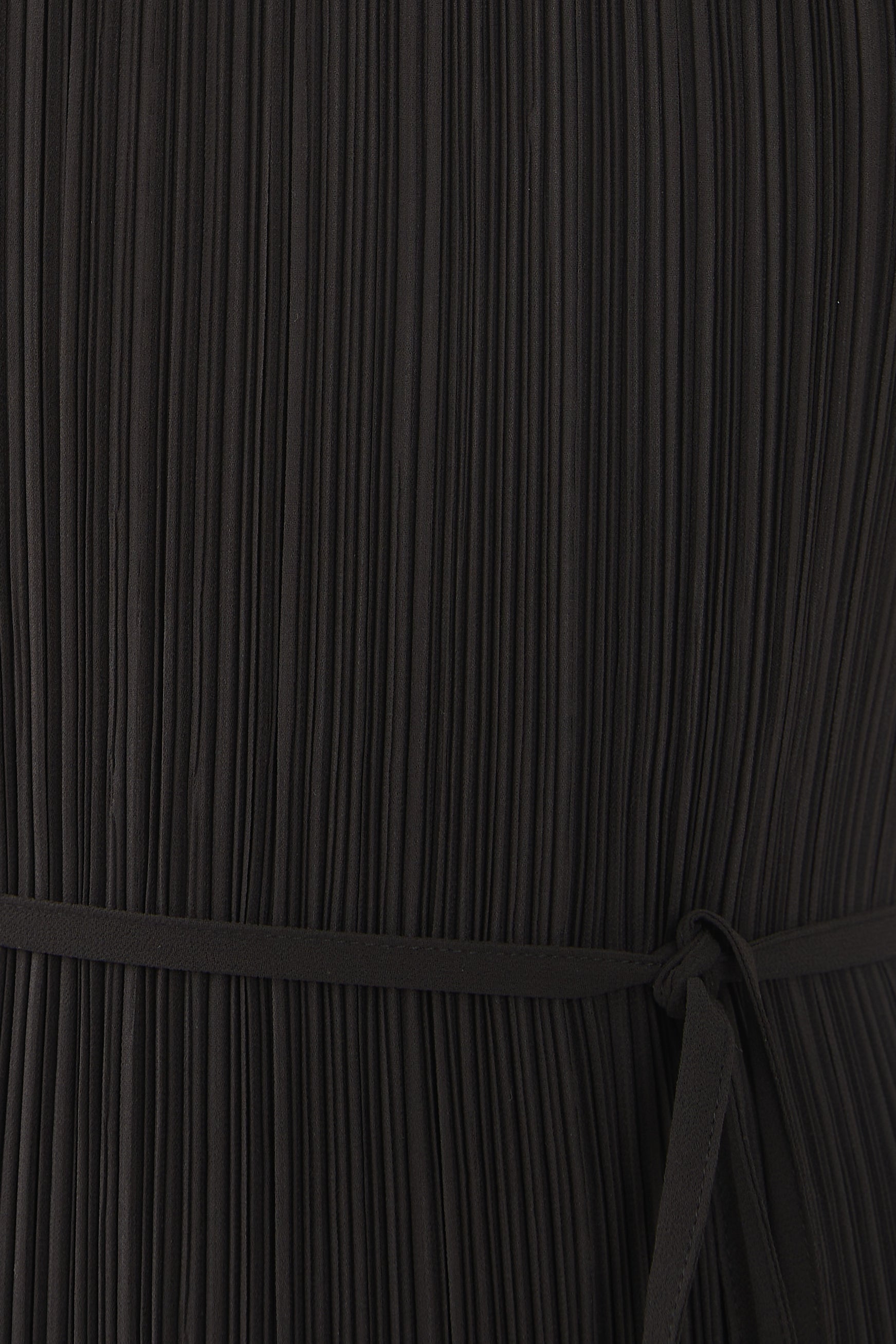 Halter Pleated Maxi Dress in Black