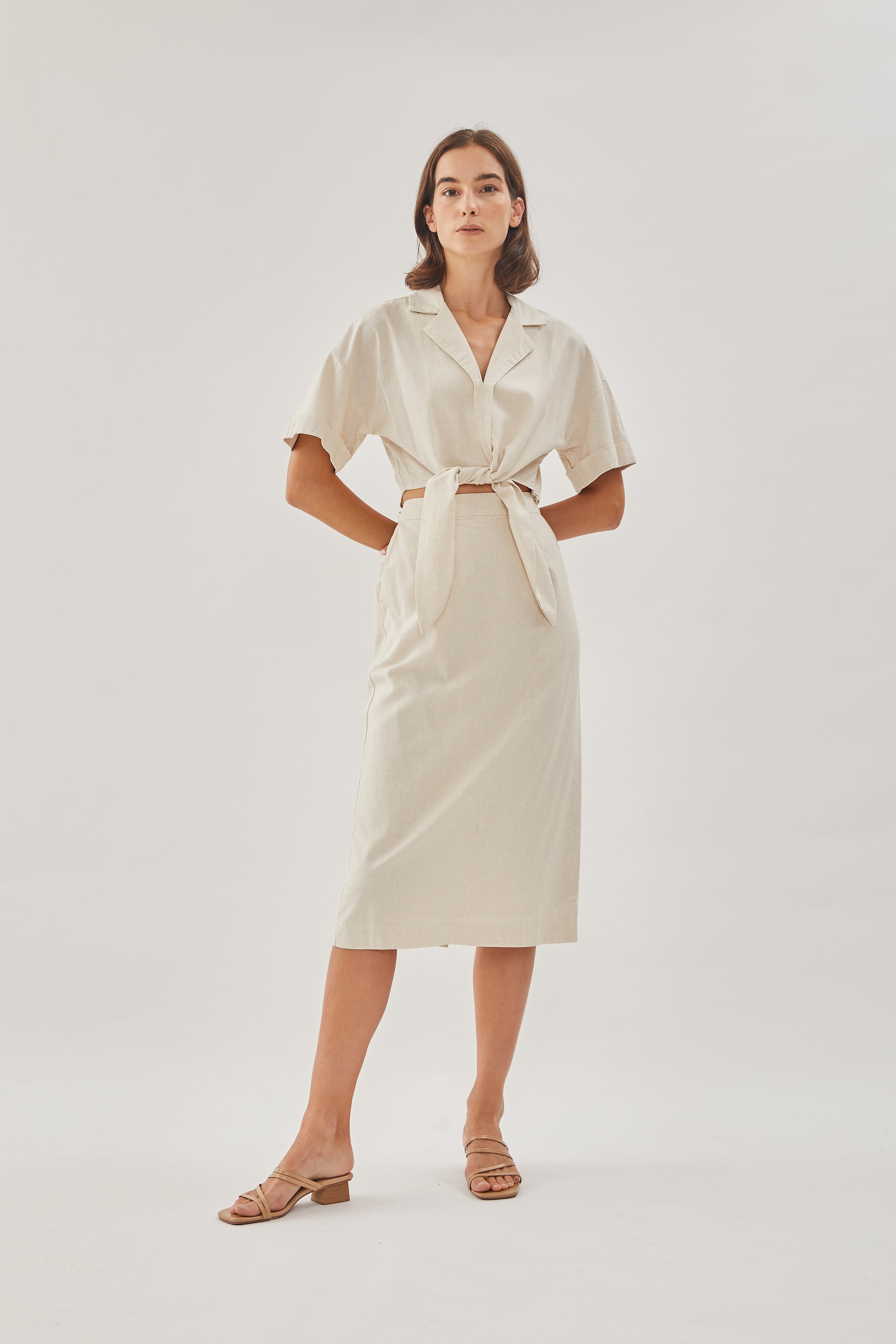 Linen Straight Skirt in Natural