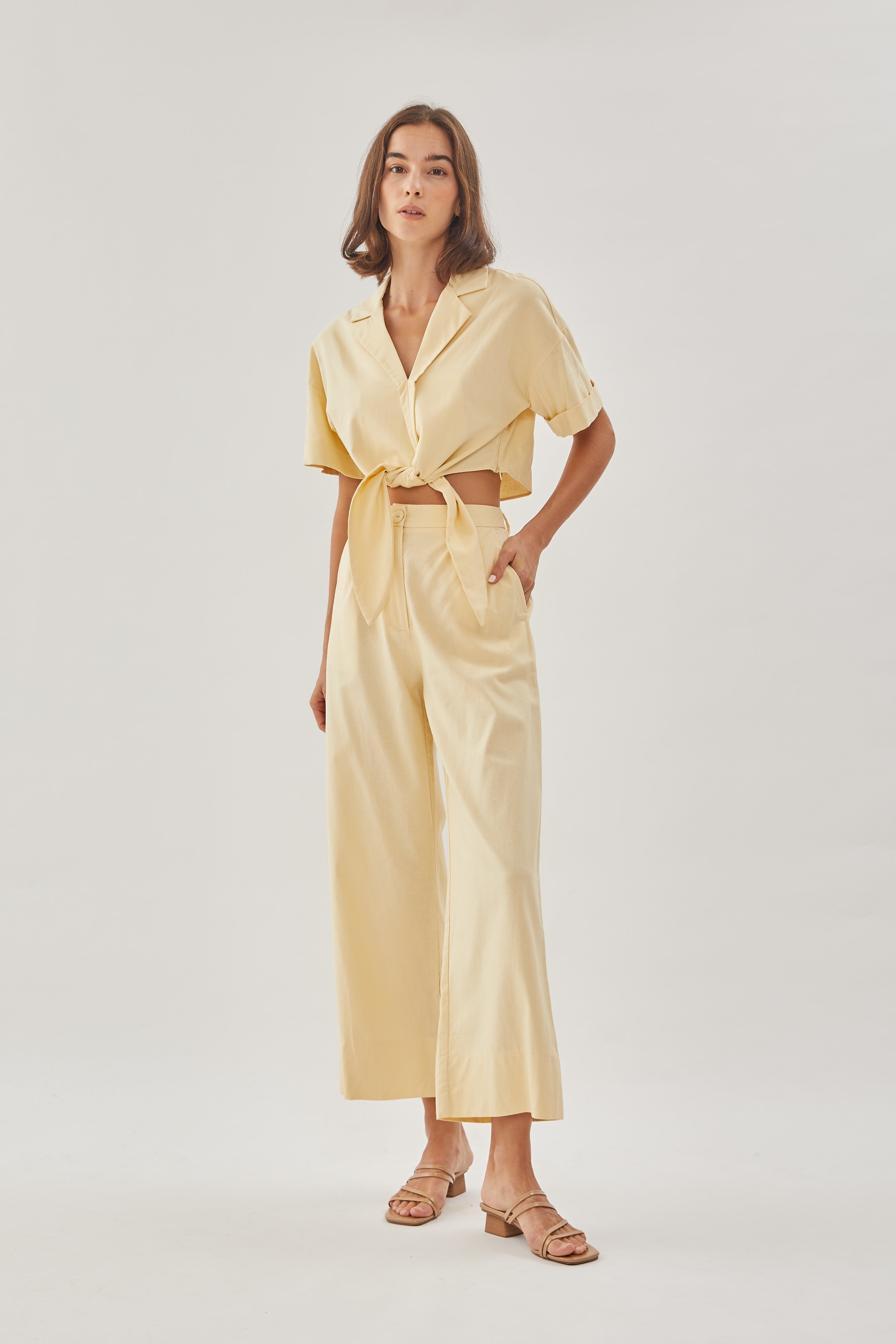 Linen Straight Pants in Soft Yellow