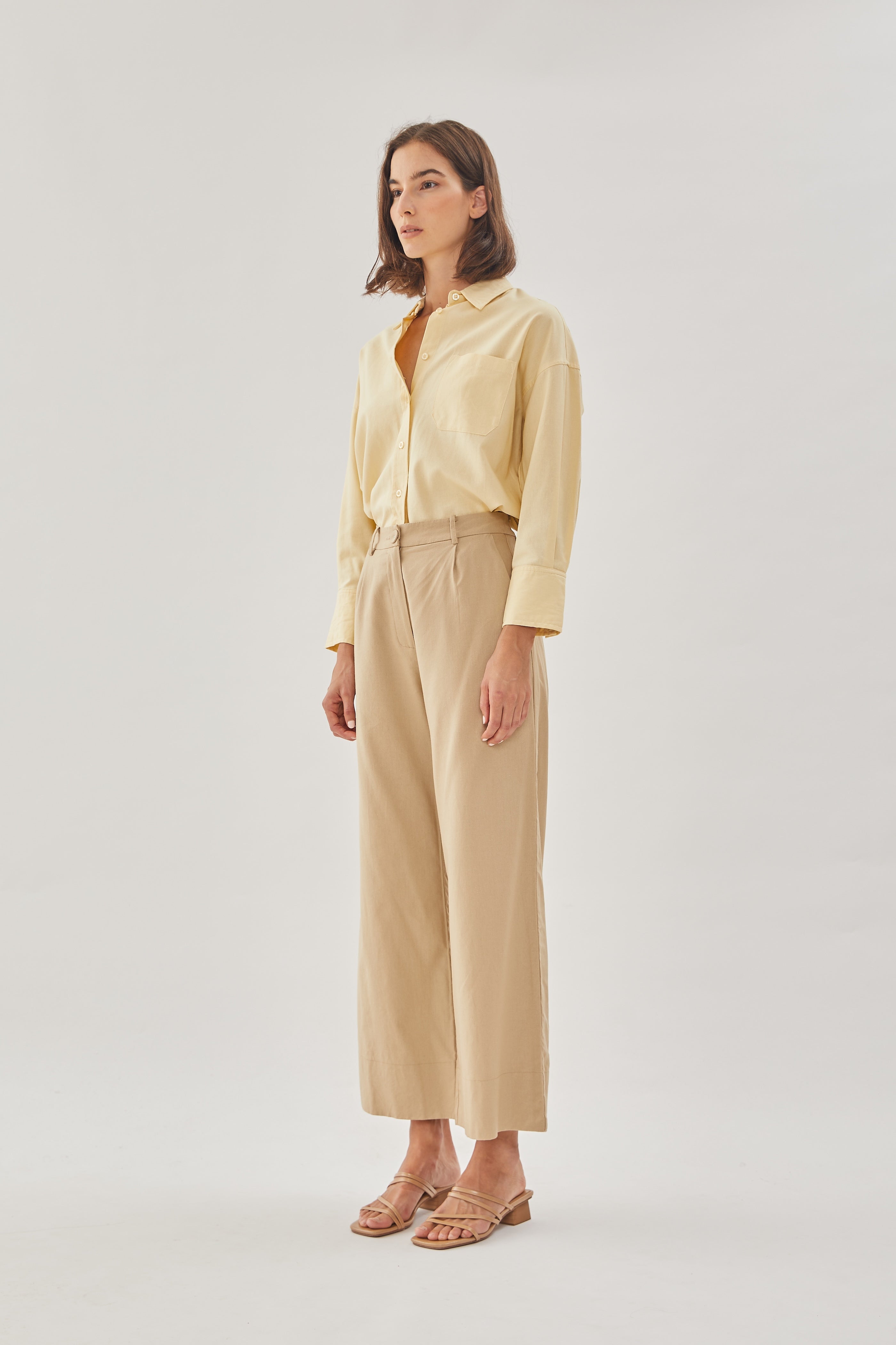 Linen Straight Pants in Sand