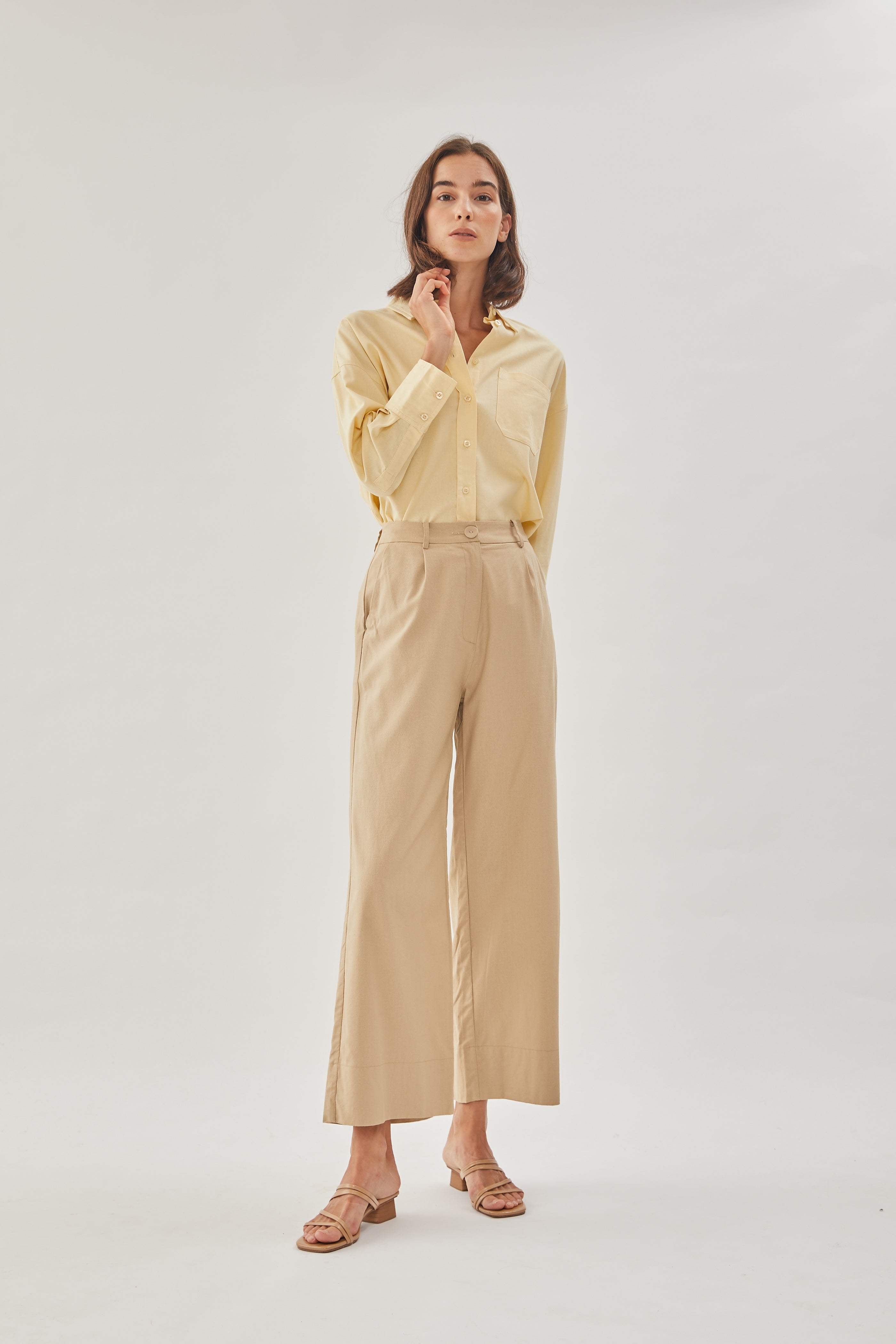 Linen Straight Pants in Sand