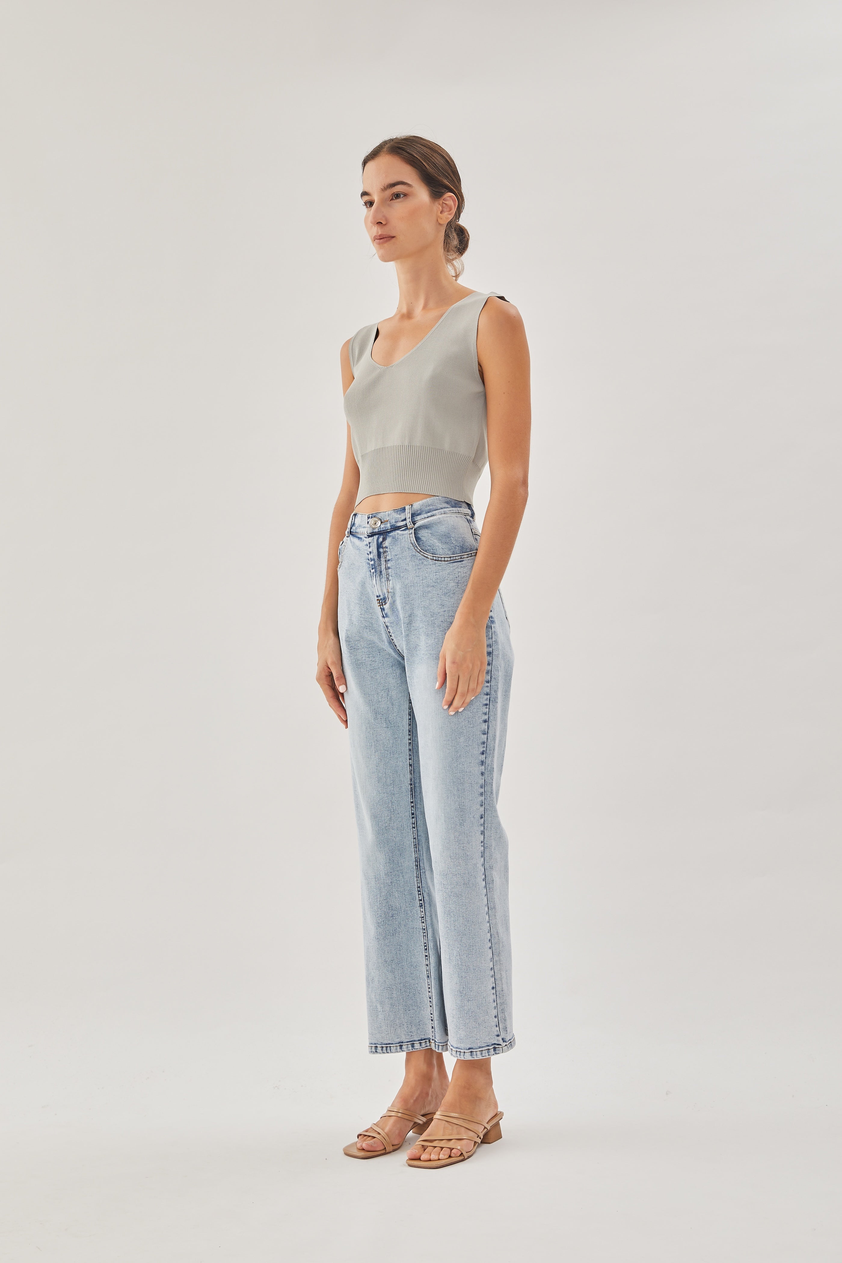 Sweater Cropped Knit Vest in Mist