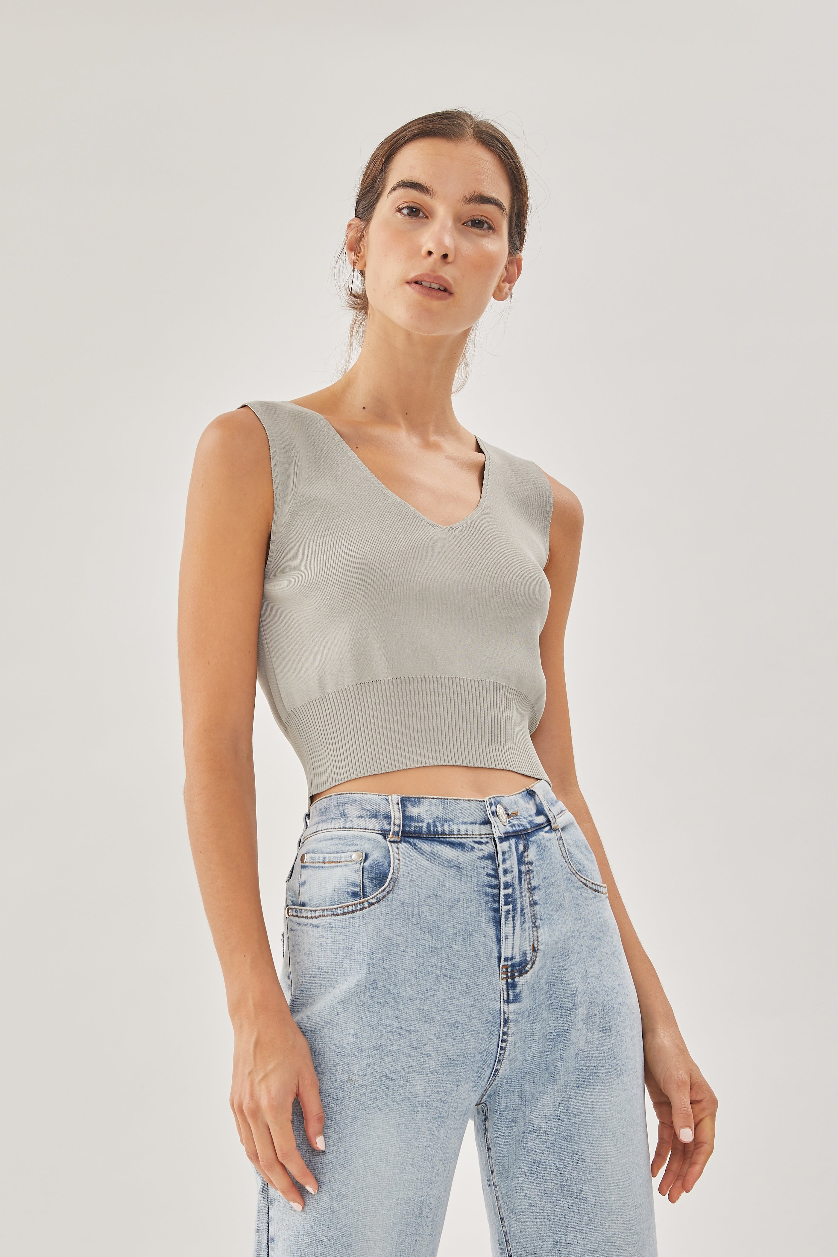 Sweater Cropped Knit Vest in Mist