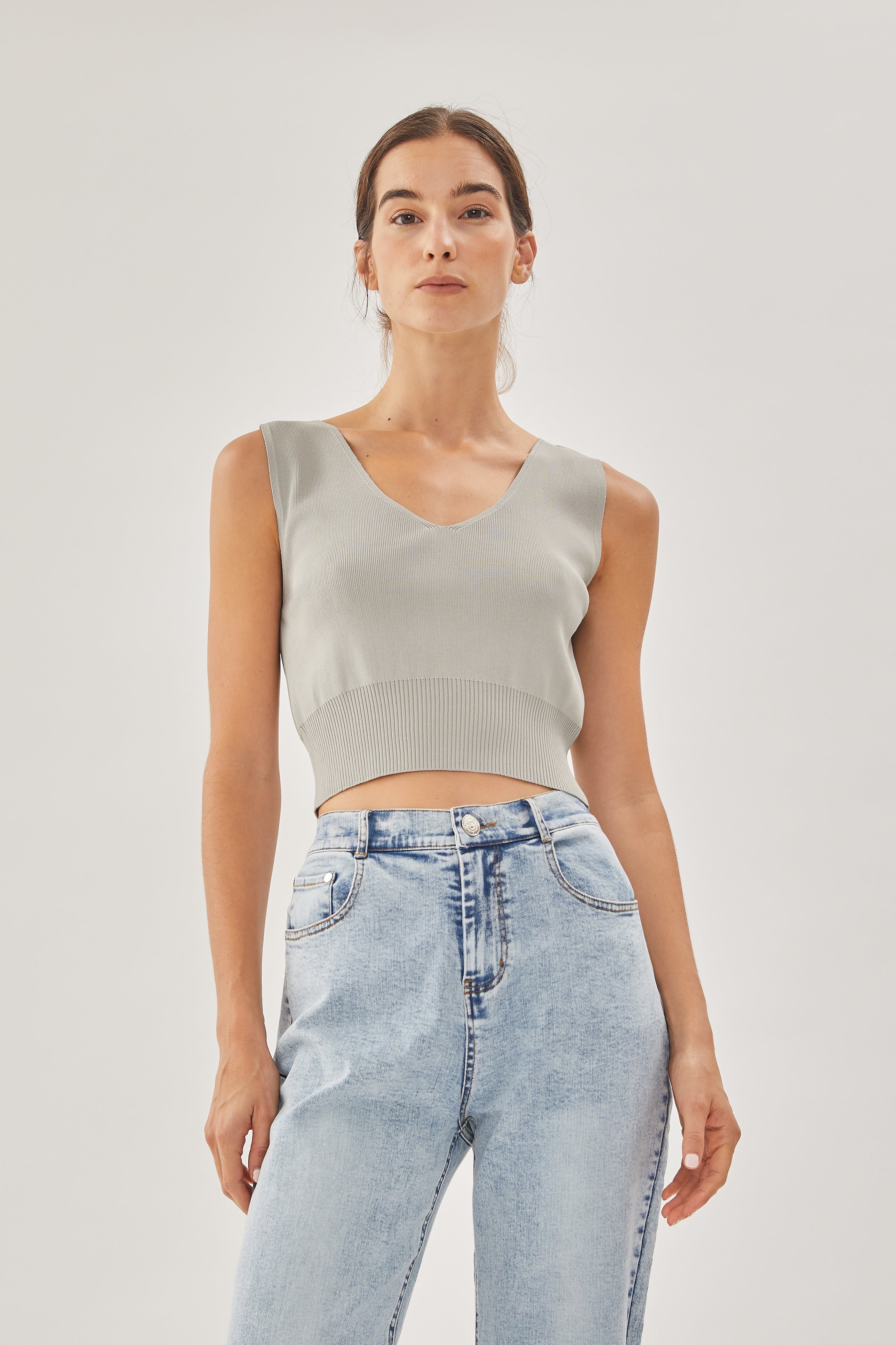 Sweater Cropped Knit Vest in Mist