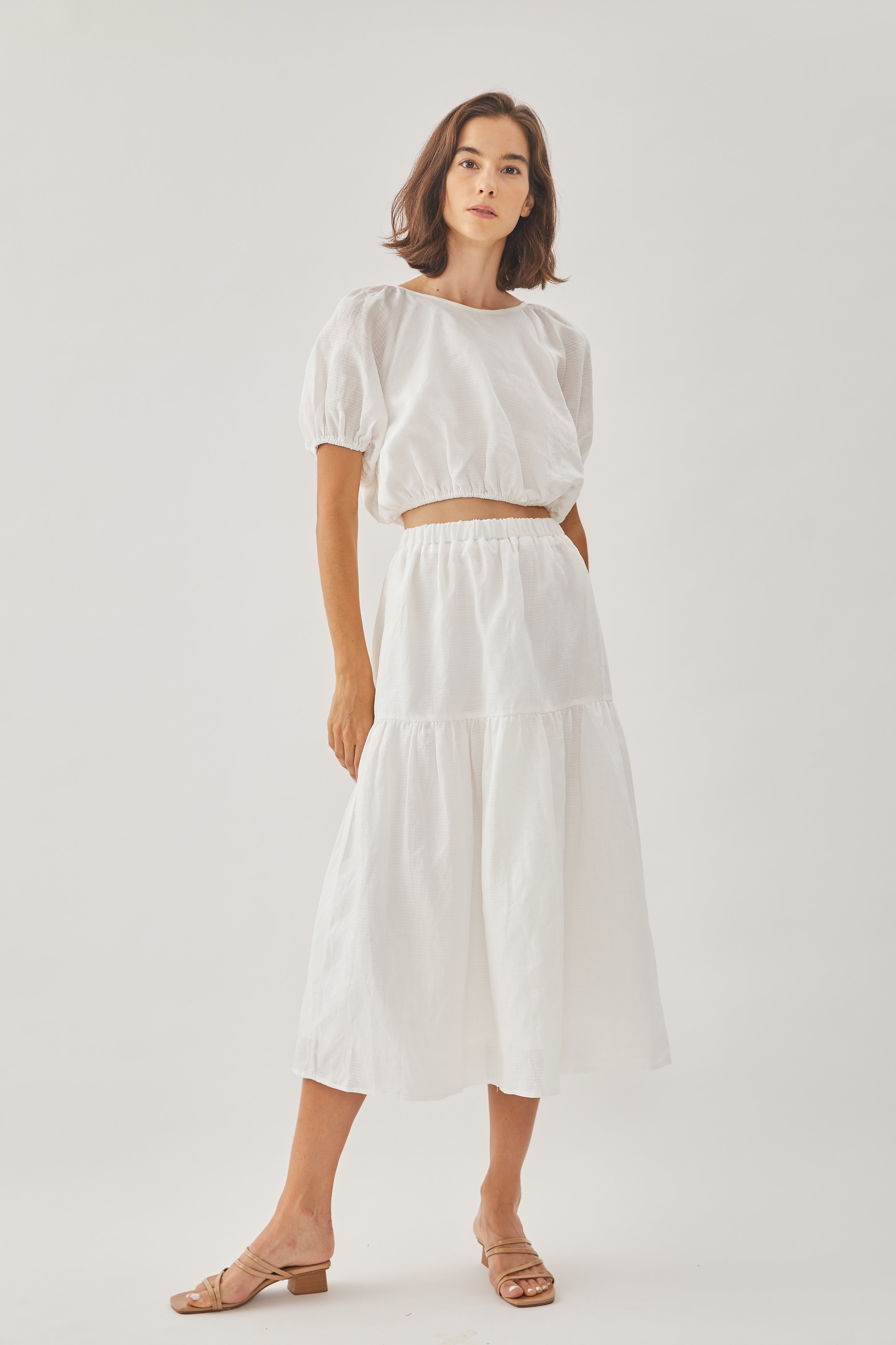 Tencel Puffed Sleeve Crop Top in White (Sale)