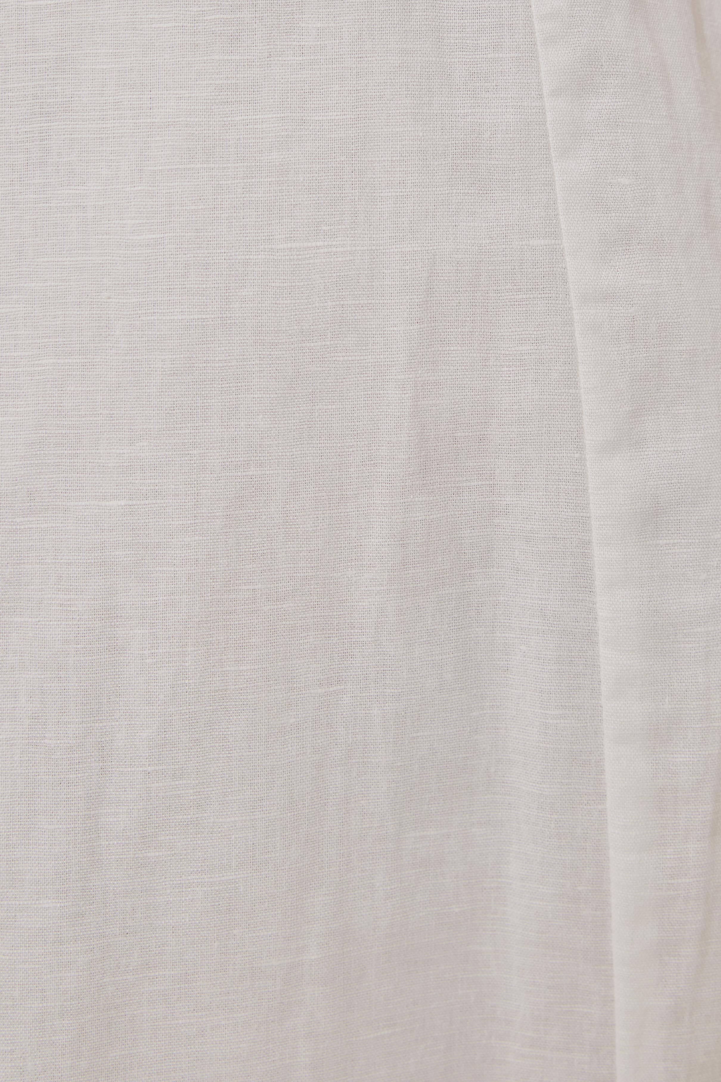 Sweetheart Puffed Sleeve Dress with Slit in White