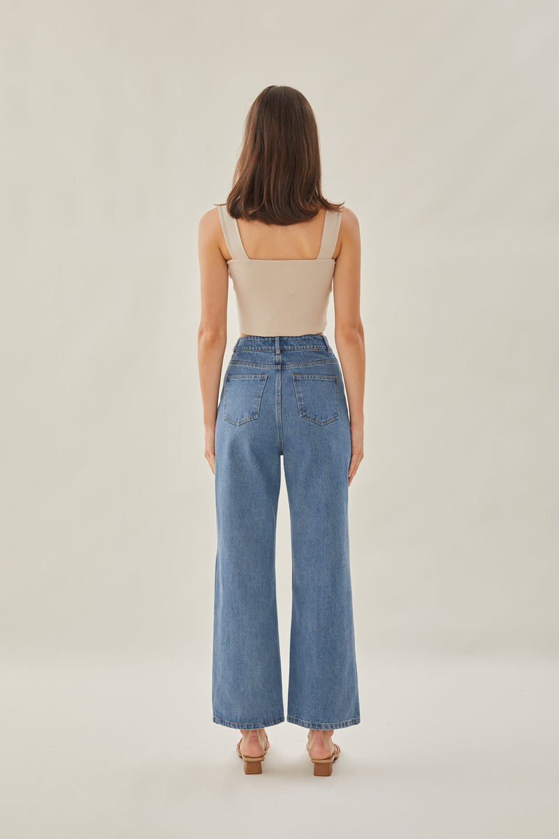Classic Straight Neck Tank Top in Light Stone