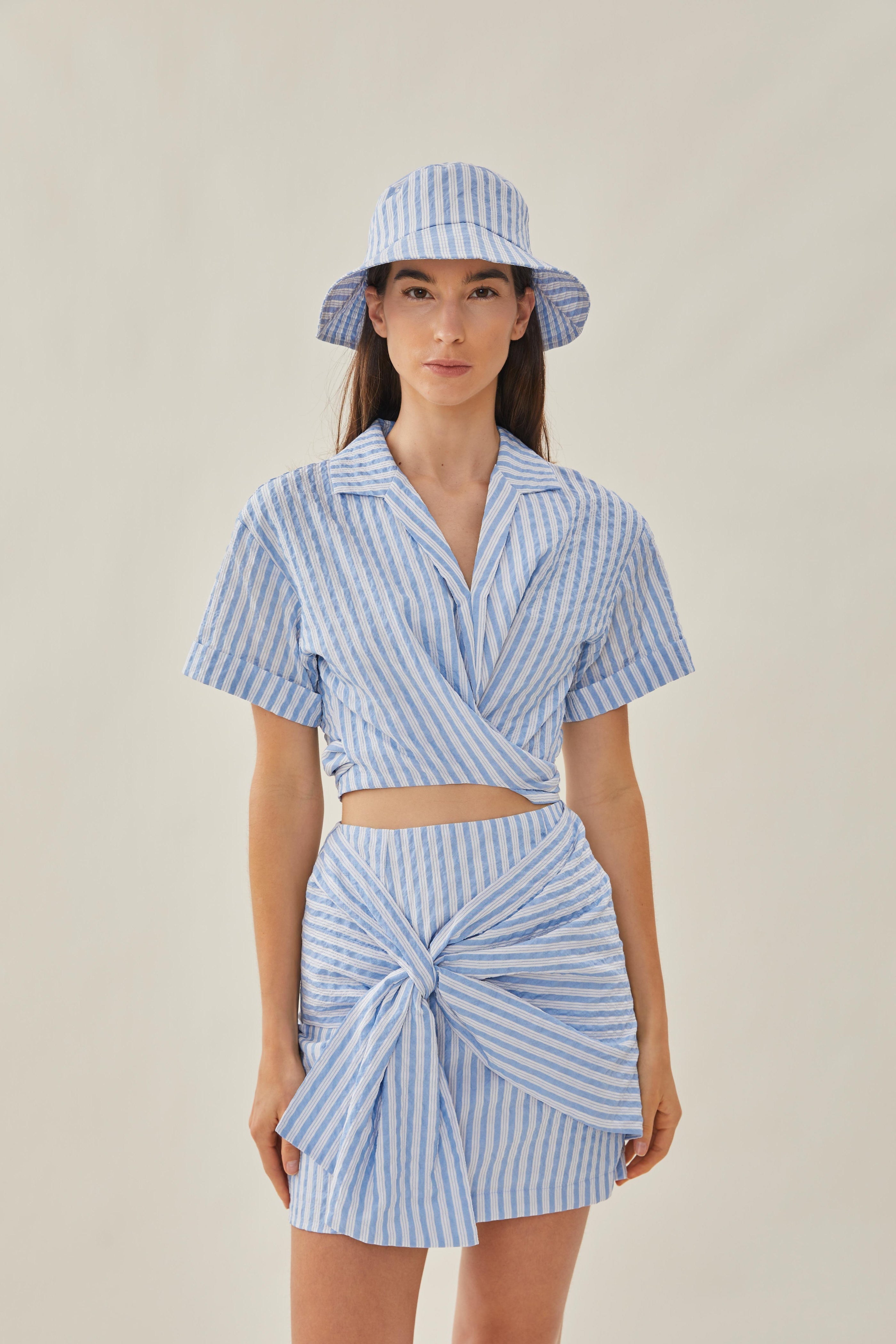 Bucket Hat in Stripe Blue