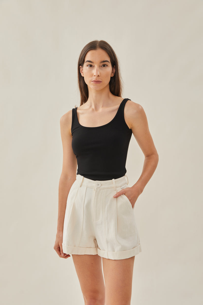 High Waisted Relaxed Shorts in Ecru