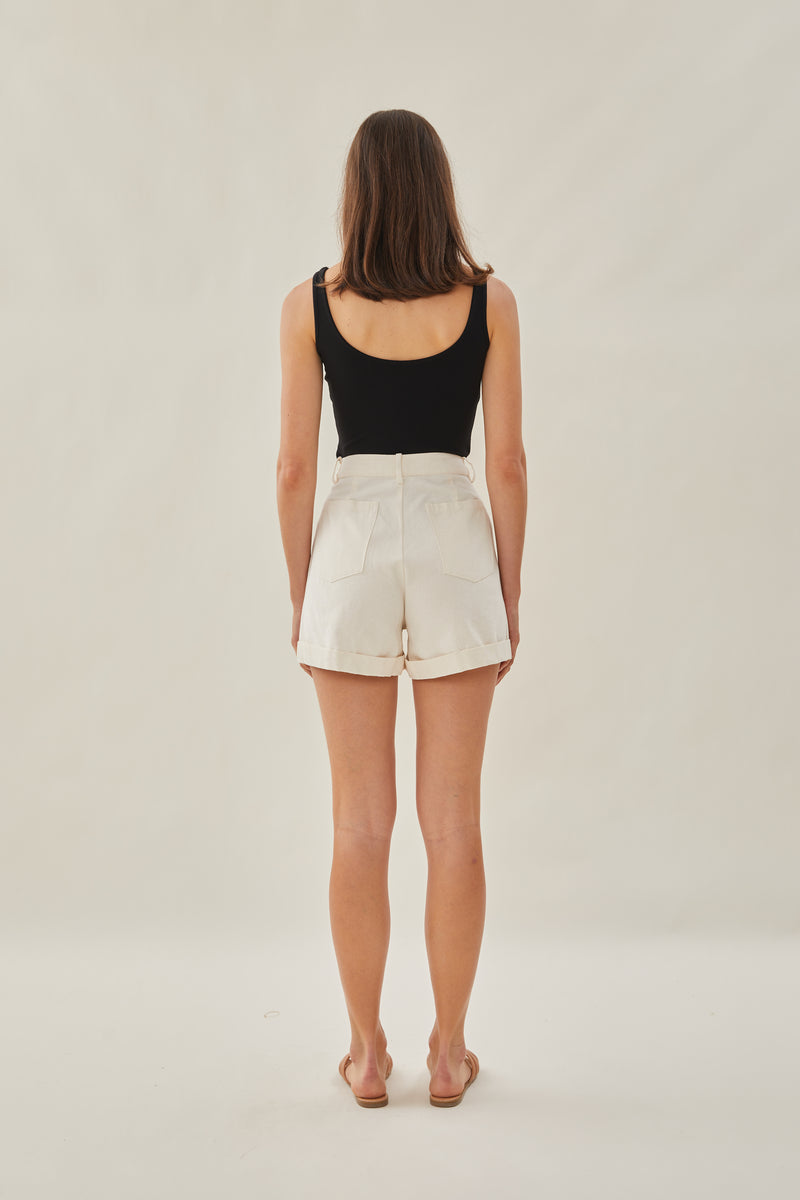High Waisted Relaxed Shorts in Ecru