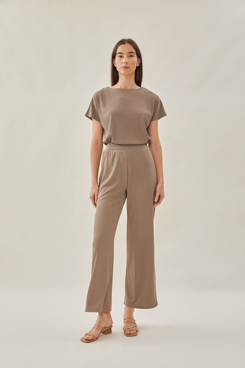 Classic Relaxed Pants in Taupe