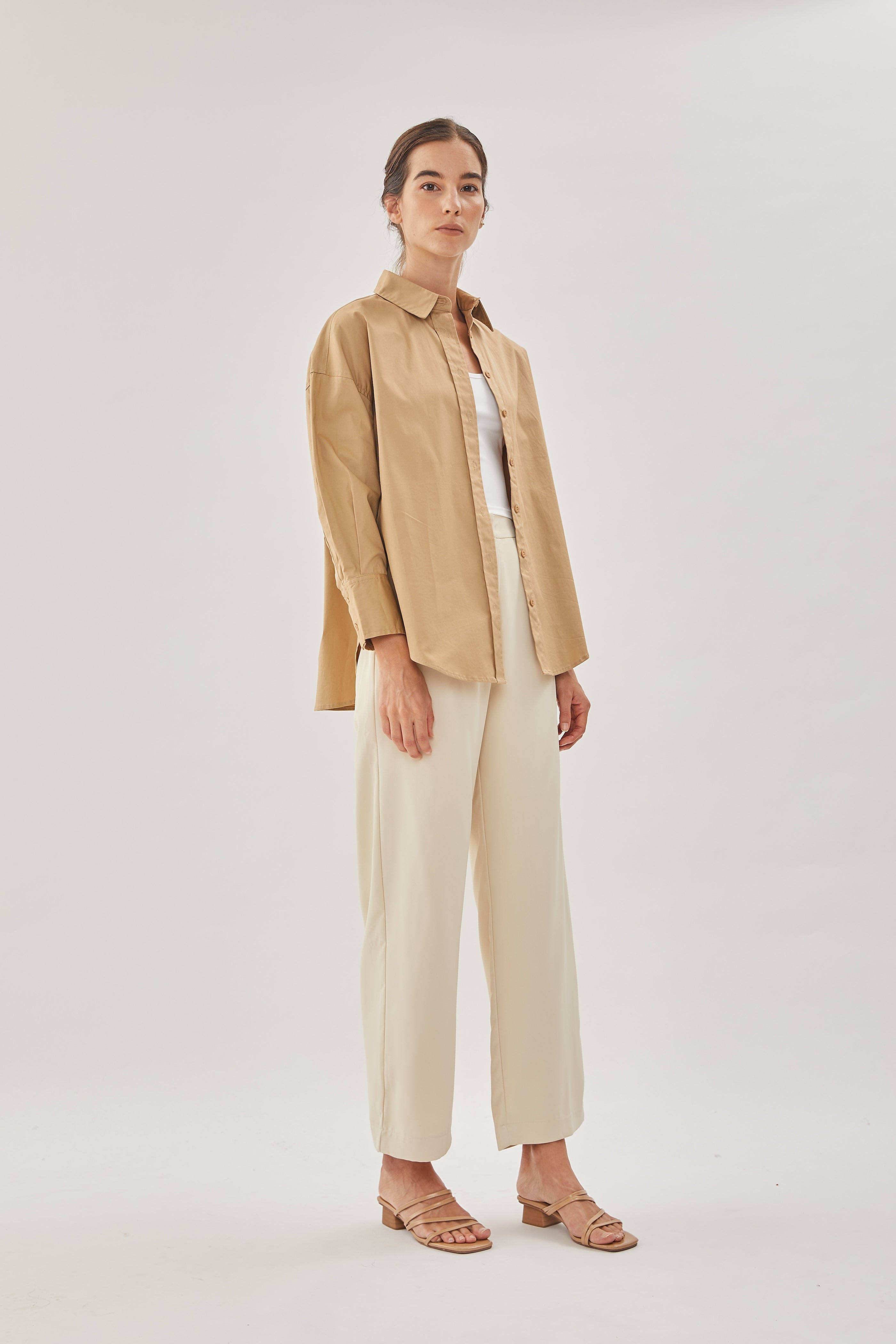 STUDIOS Shirt in Camel