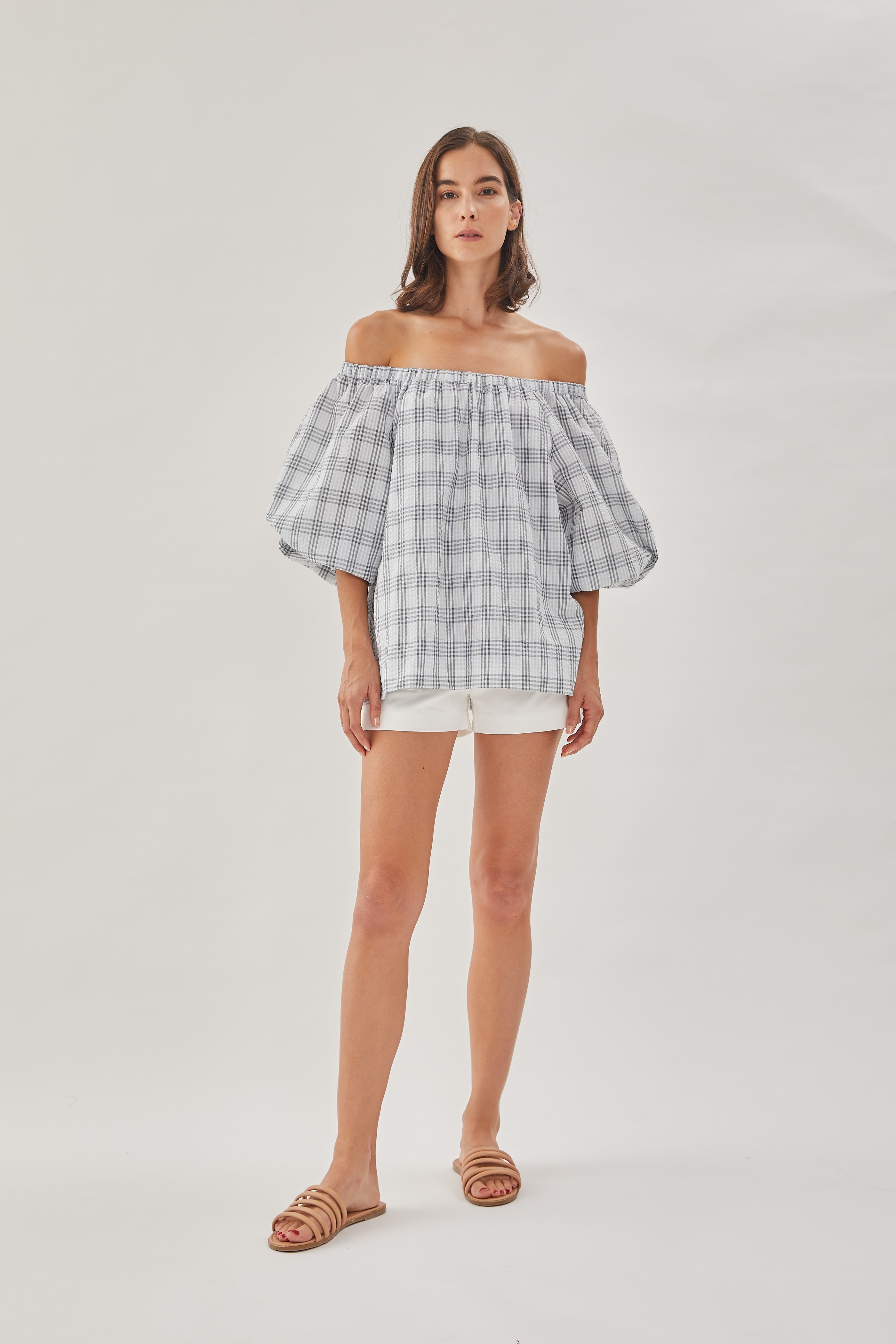 Seersucker Gathered Top in Mist