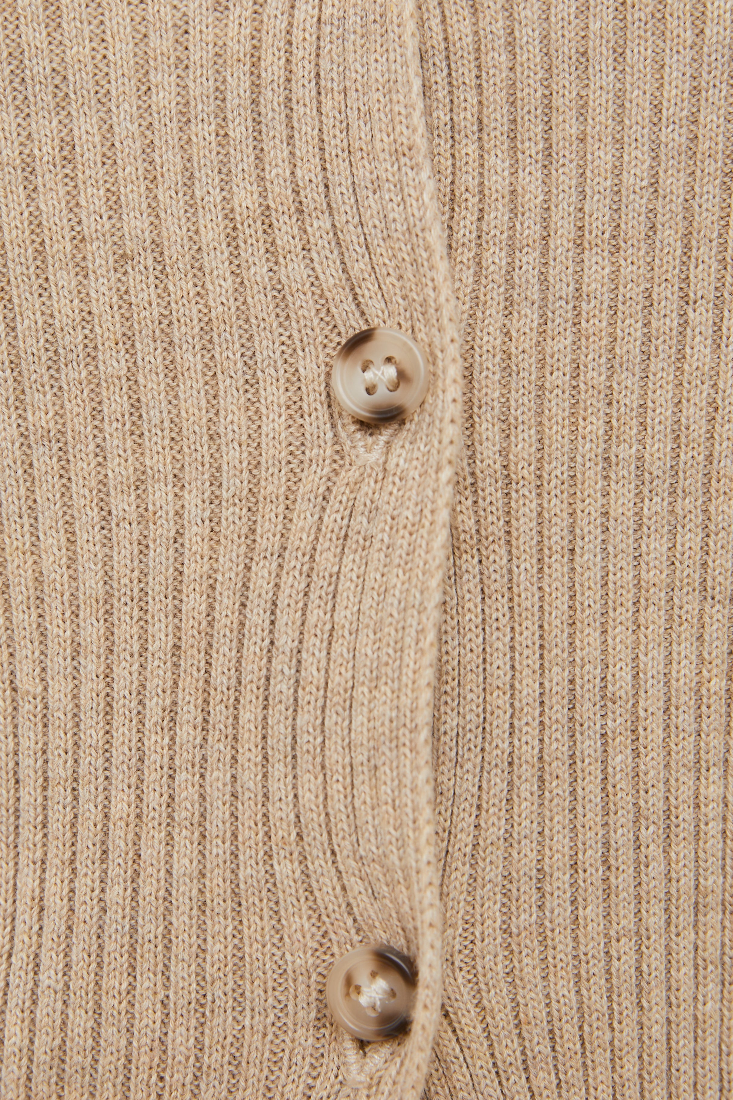 Knit V Neck Cardigan in Oat