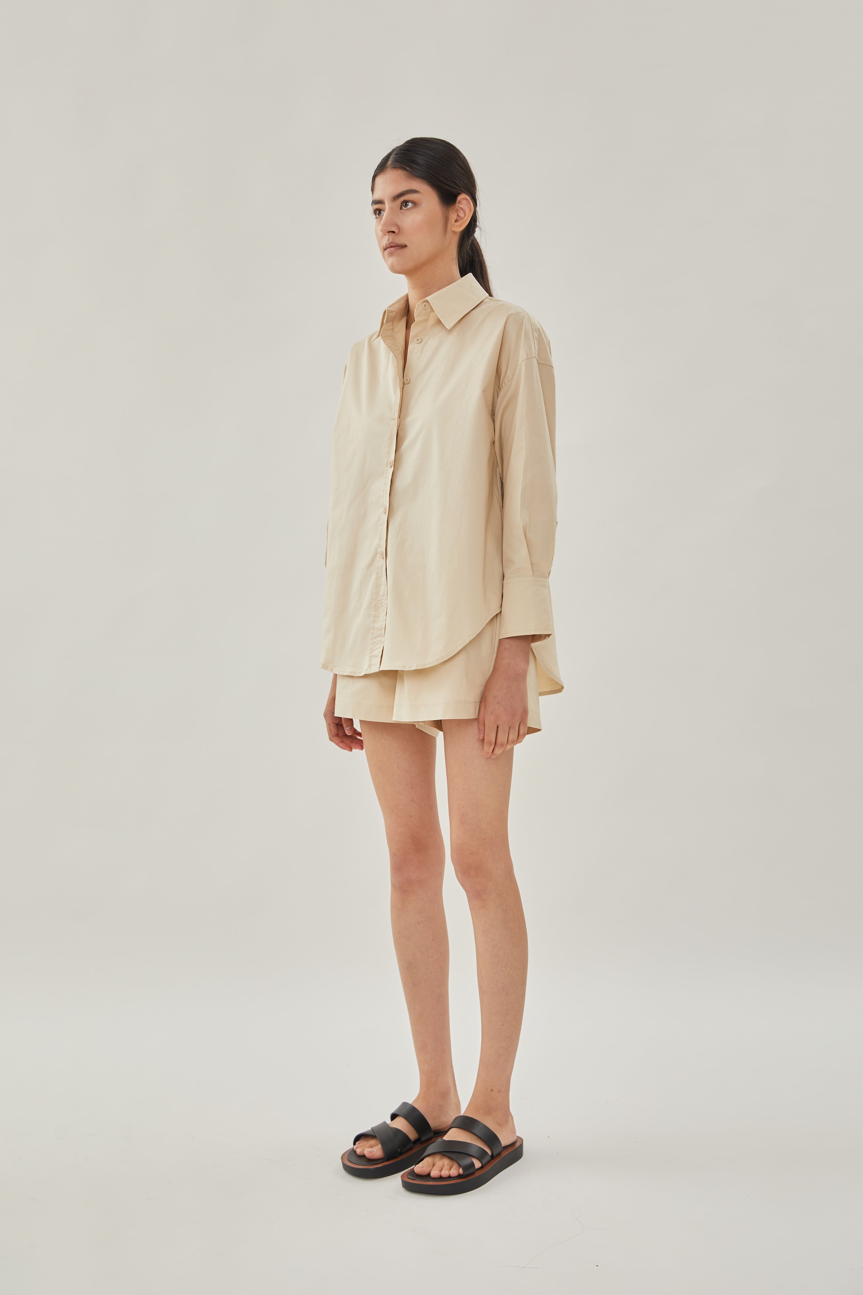 STUDIOS Shirt in Sand