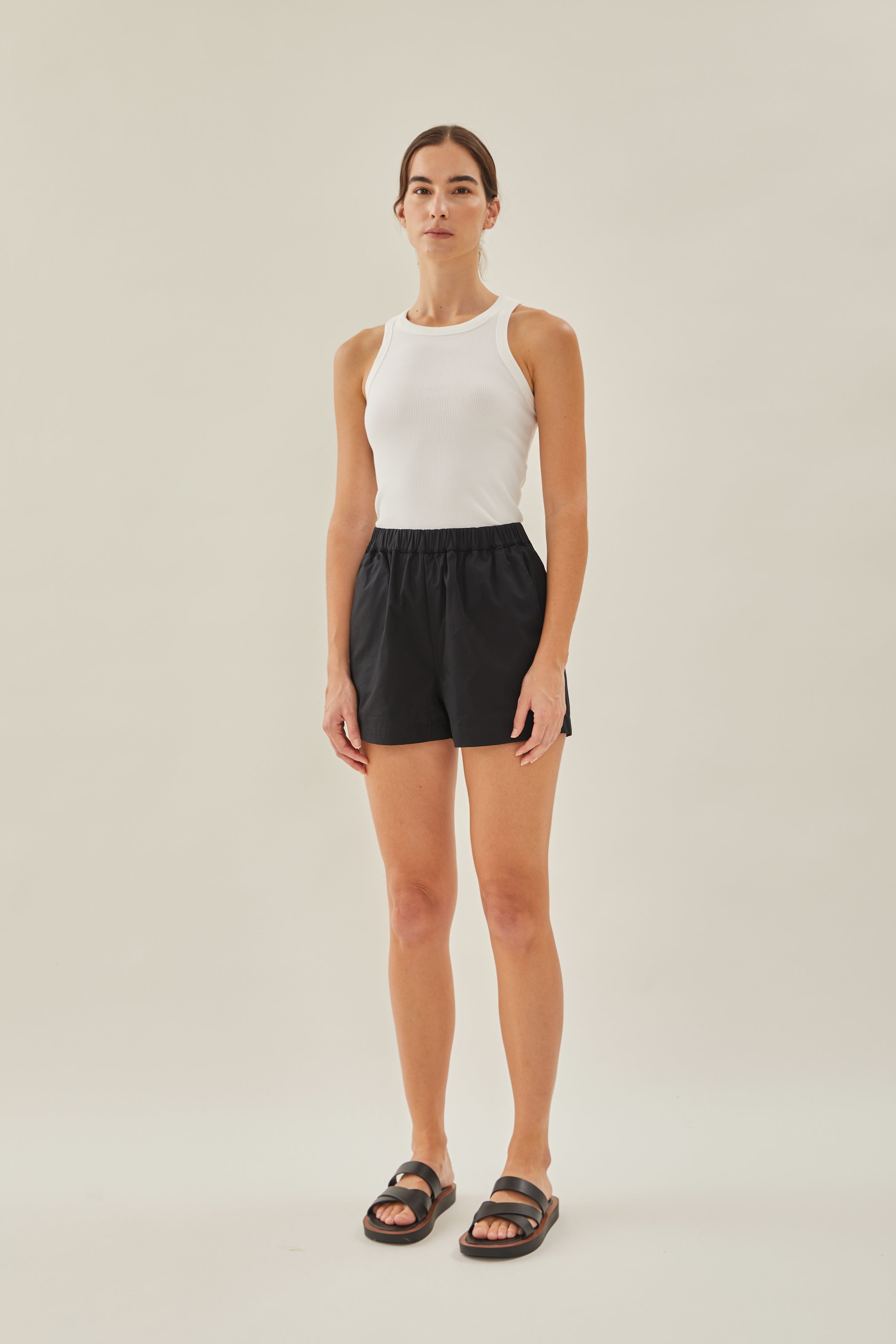 STUDIOS Relaxed Shorts in Black