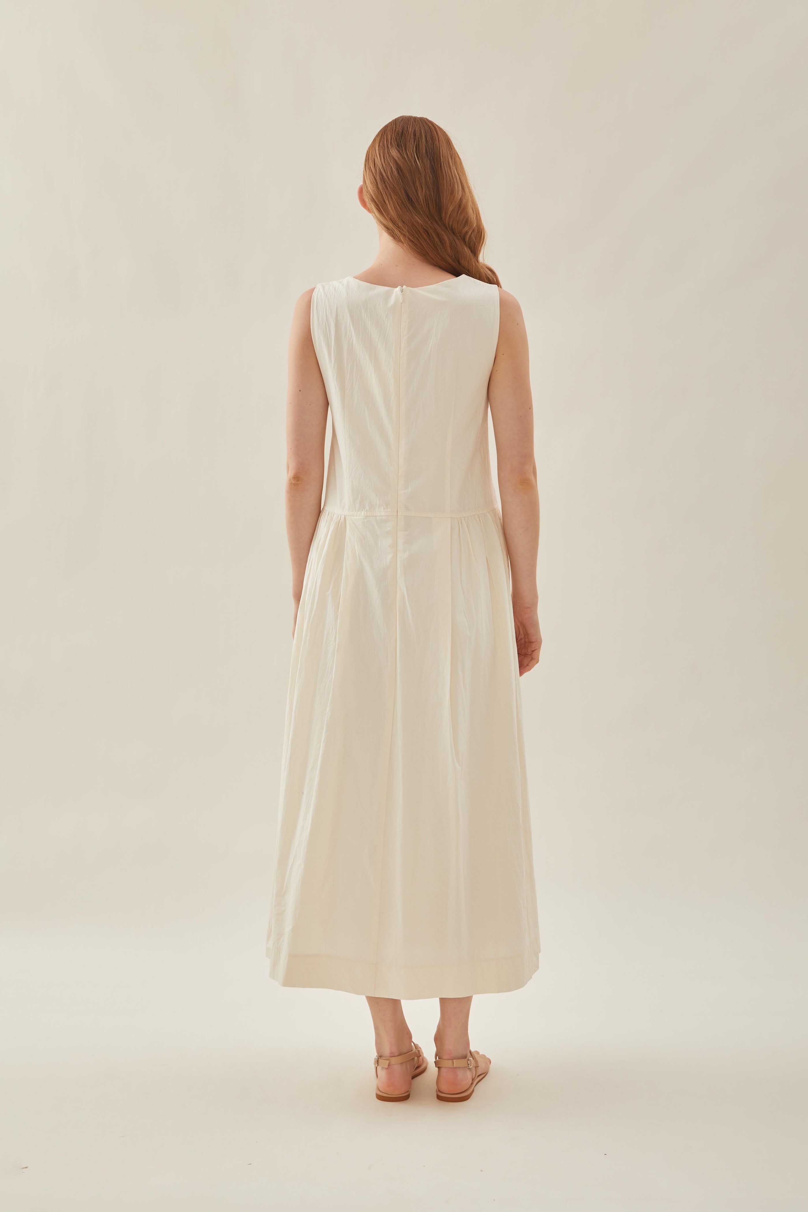 Cotton Poplin Sleeveless Dress in Natural