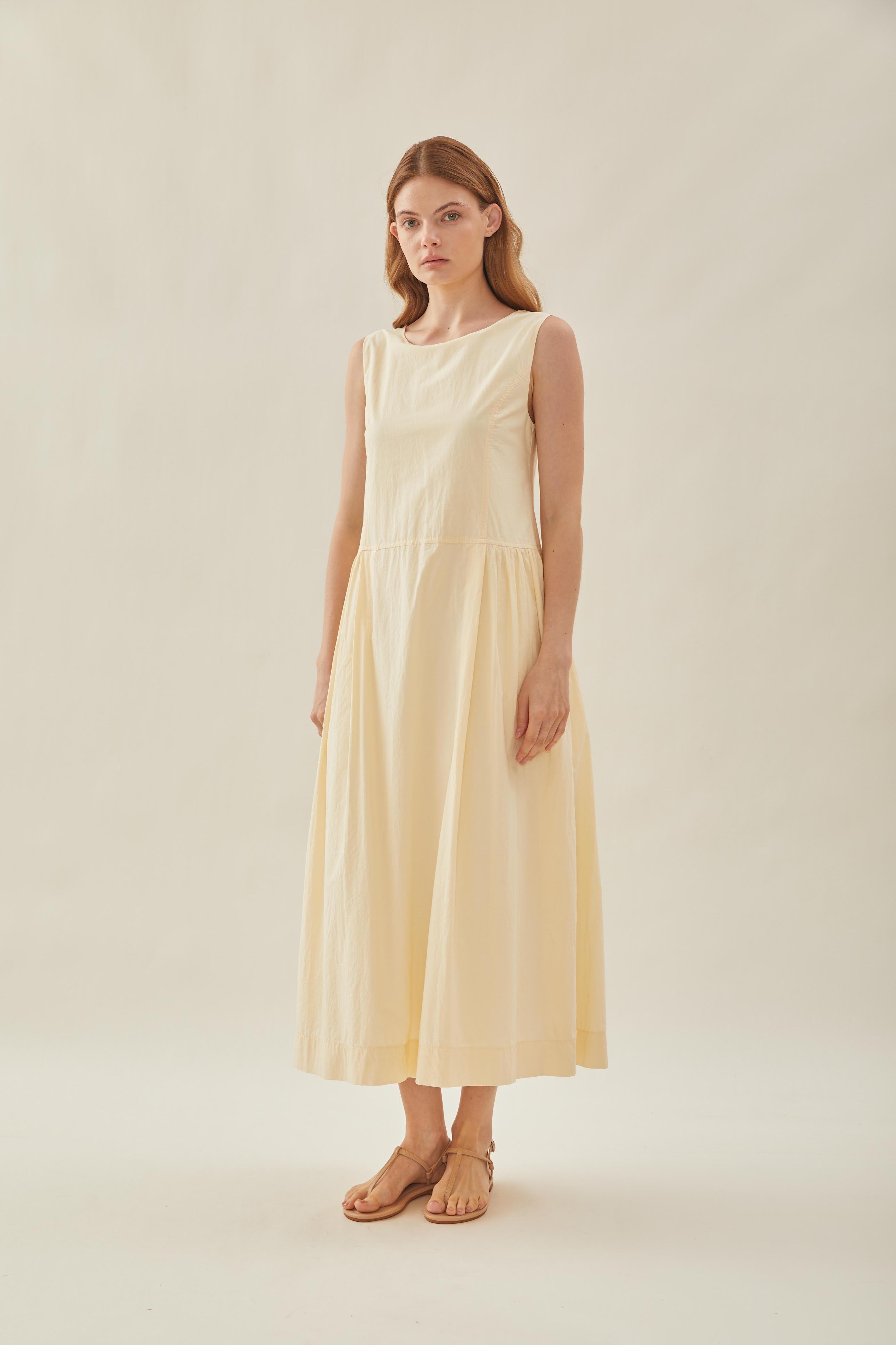 Cotton Poplin Sleeveless Dress in Eggnog