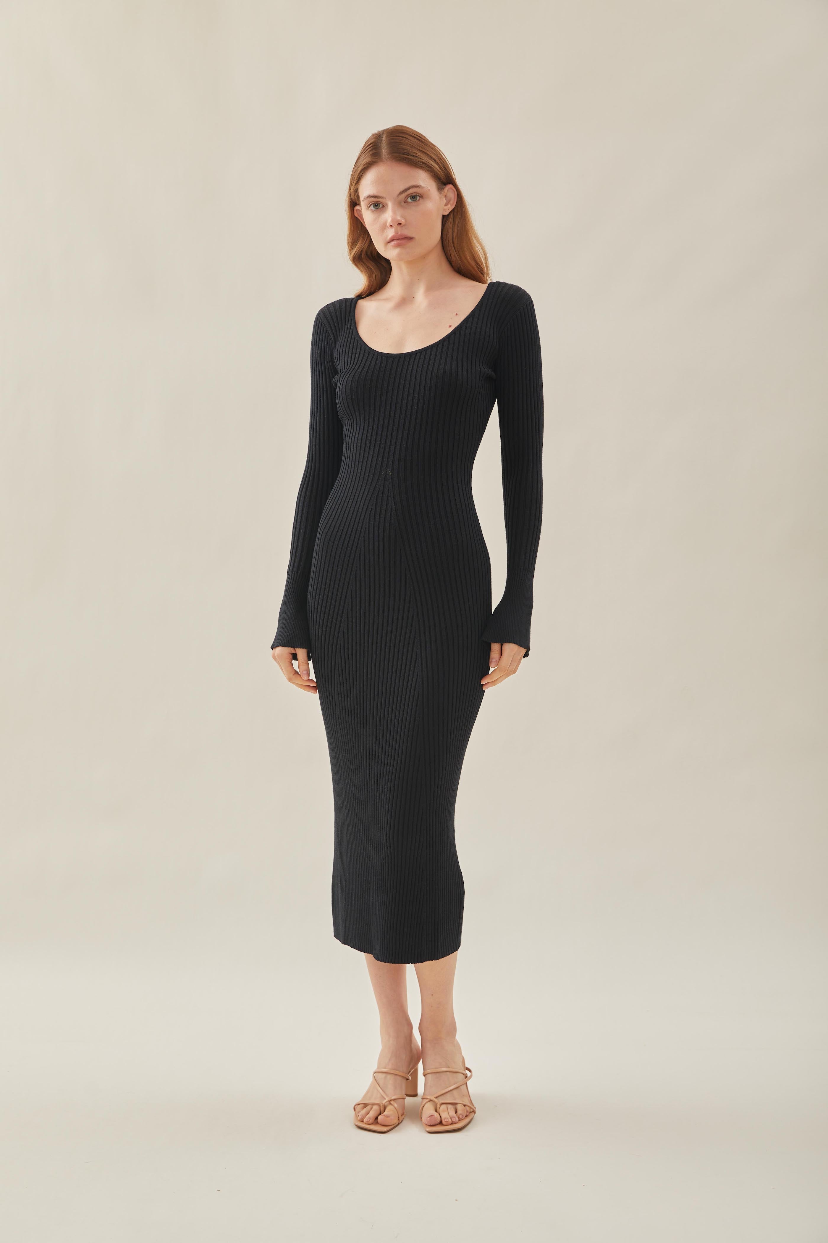Scooped Neck Sleeved Ribbed Knit Dress in Black