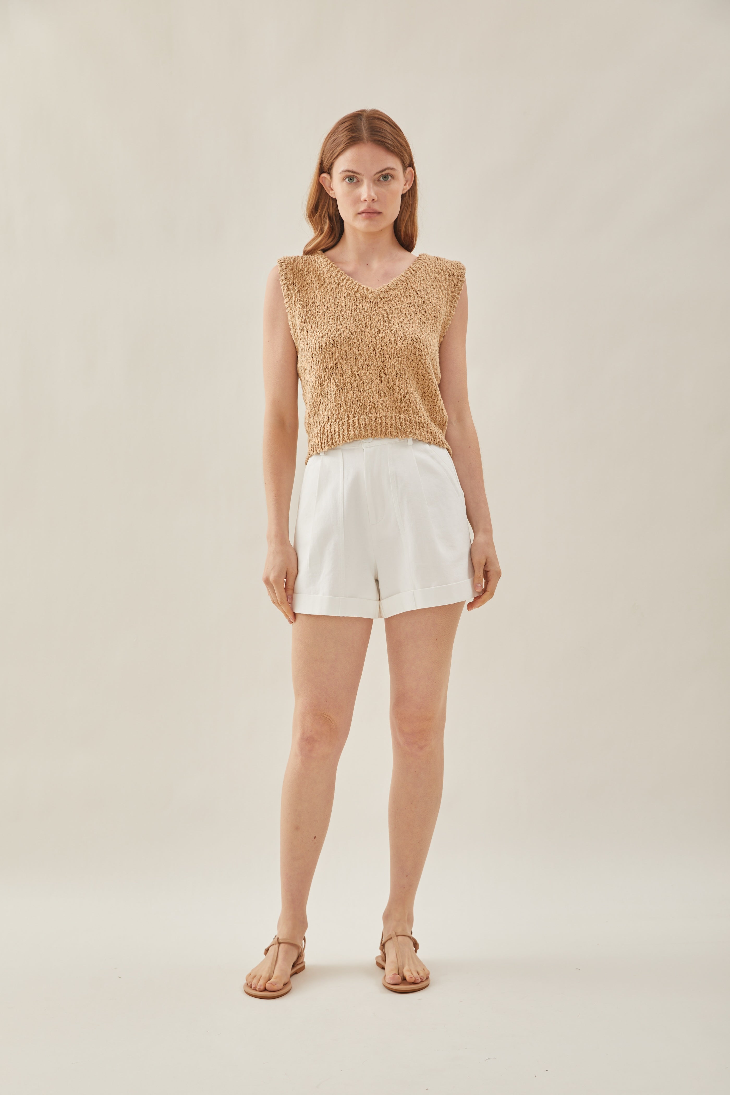 Textured Knit Vest in Oak